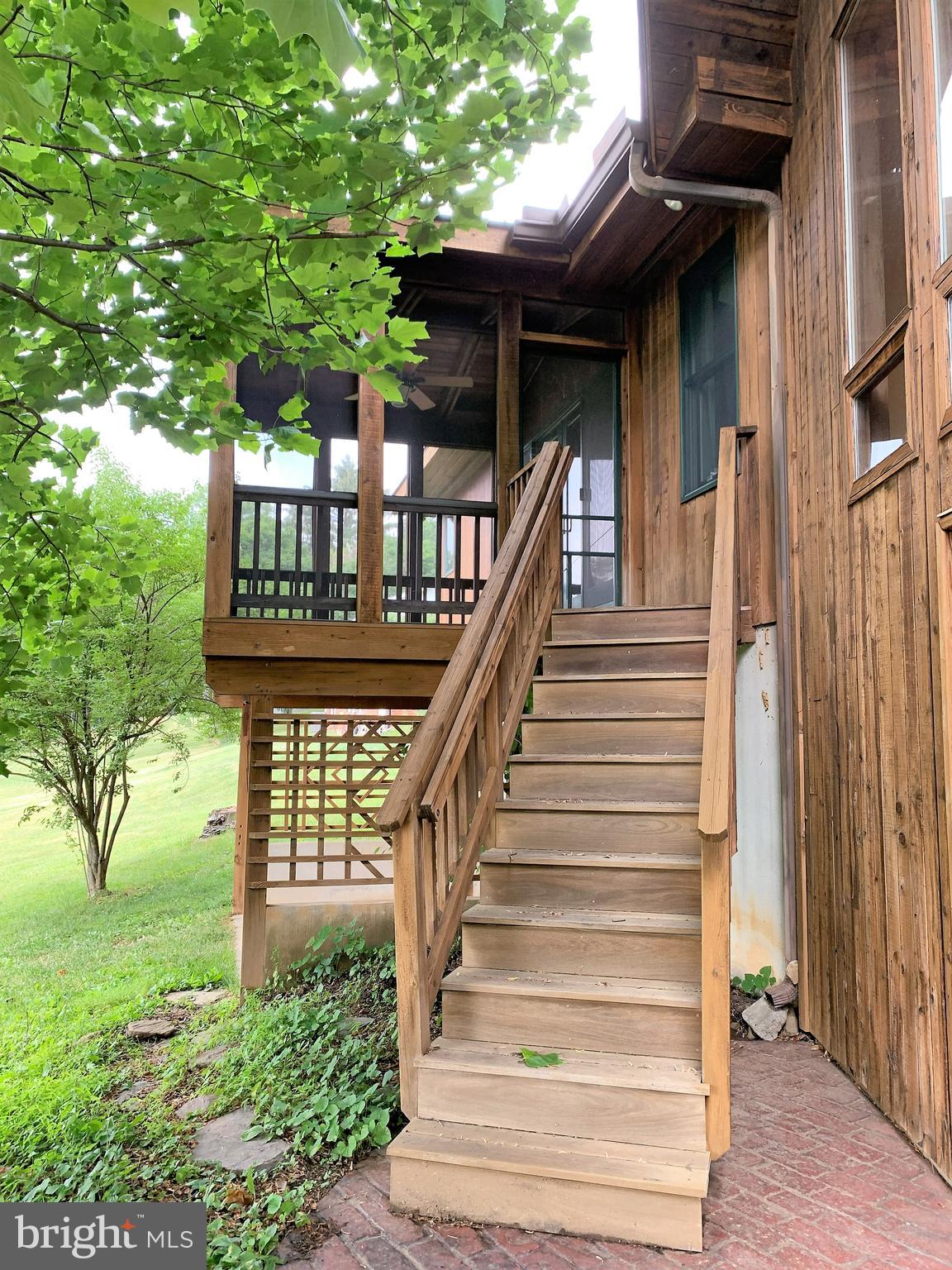 MIDDLETOWN - Residential