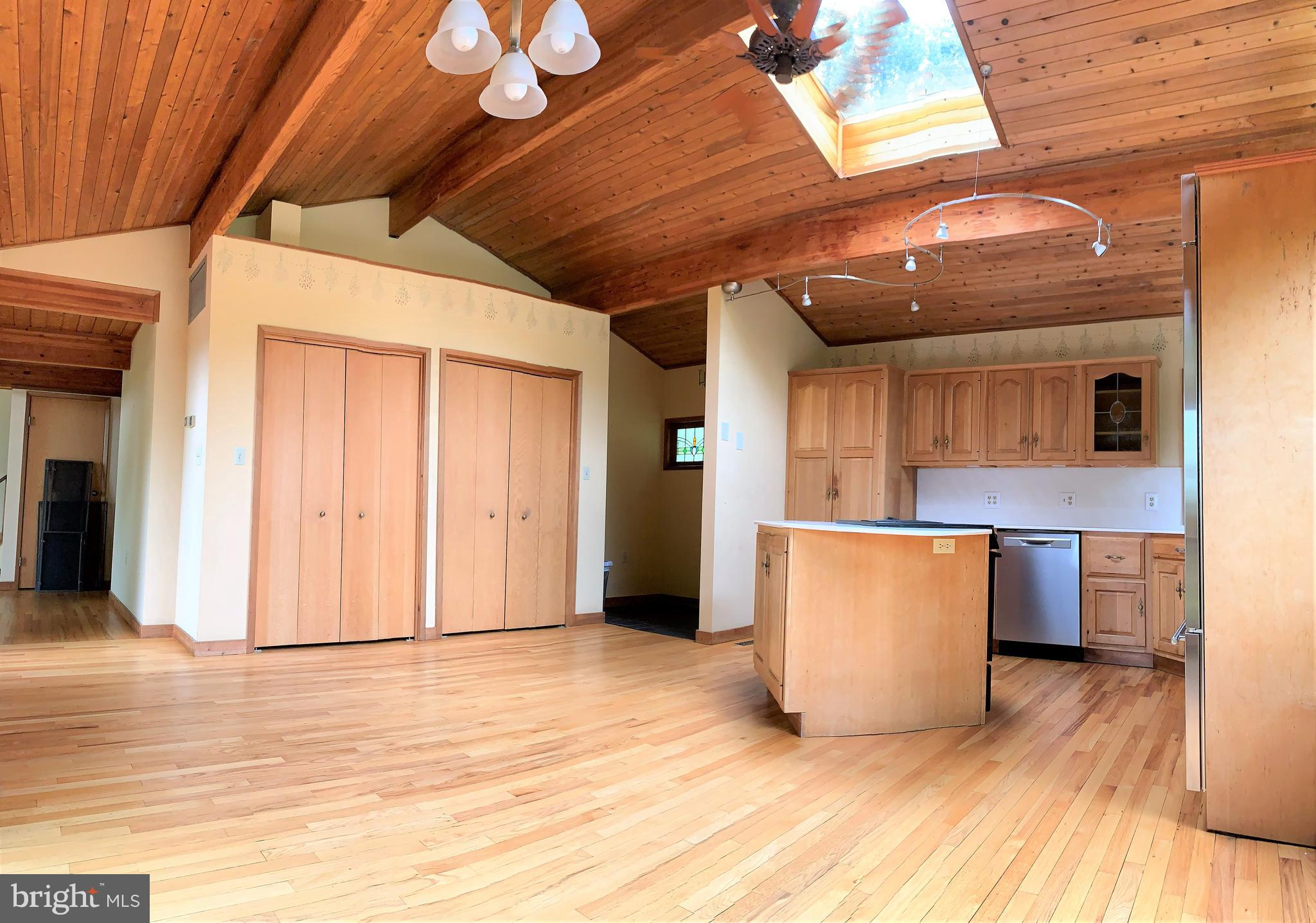 MIDDLETOWN - Residential