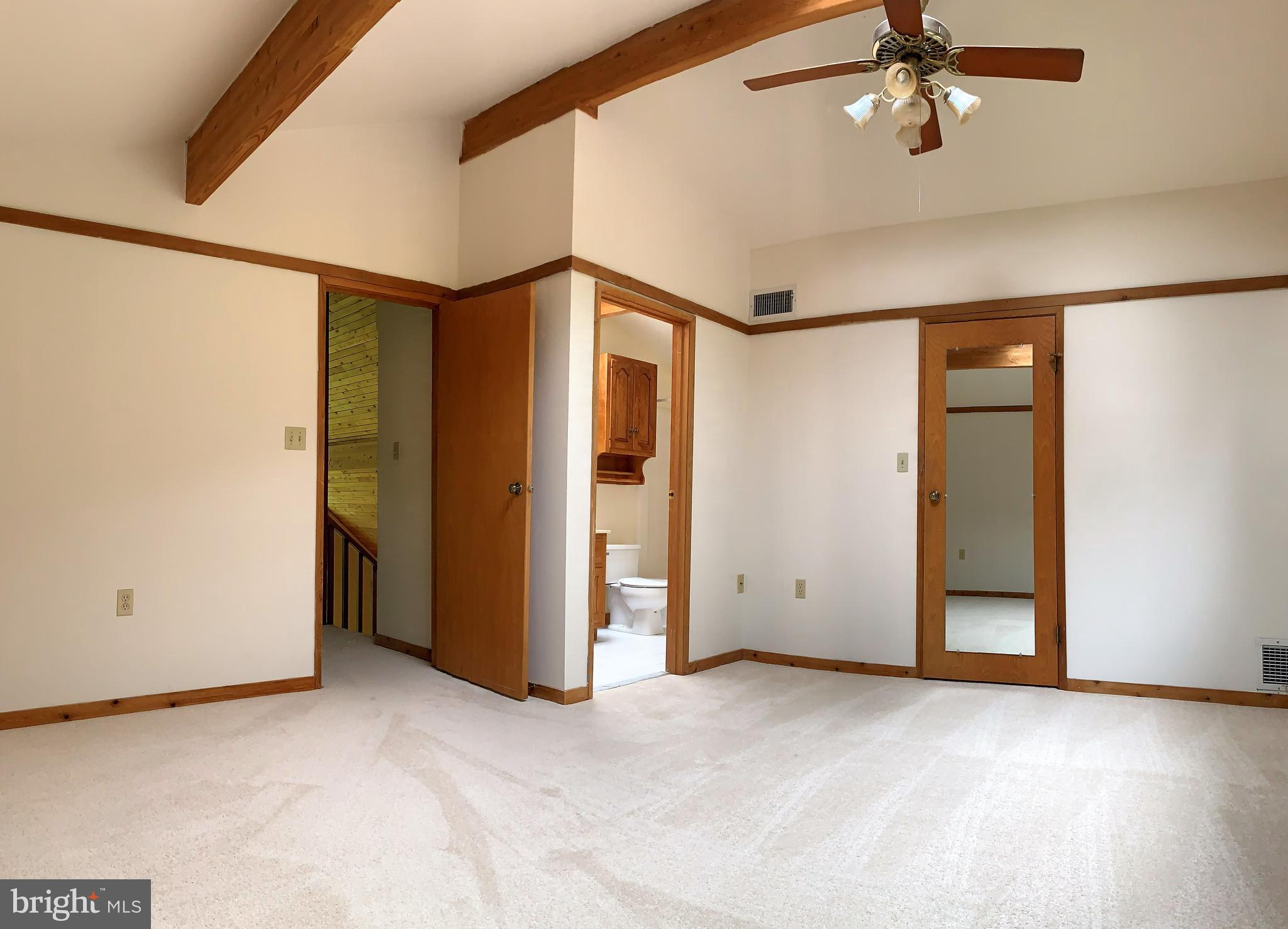 MIDDLETOWN - Residential