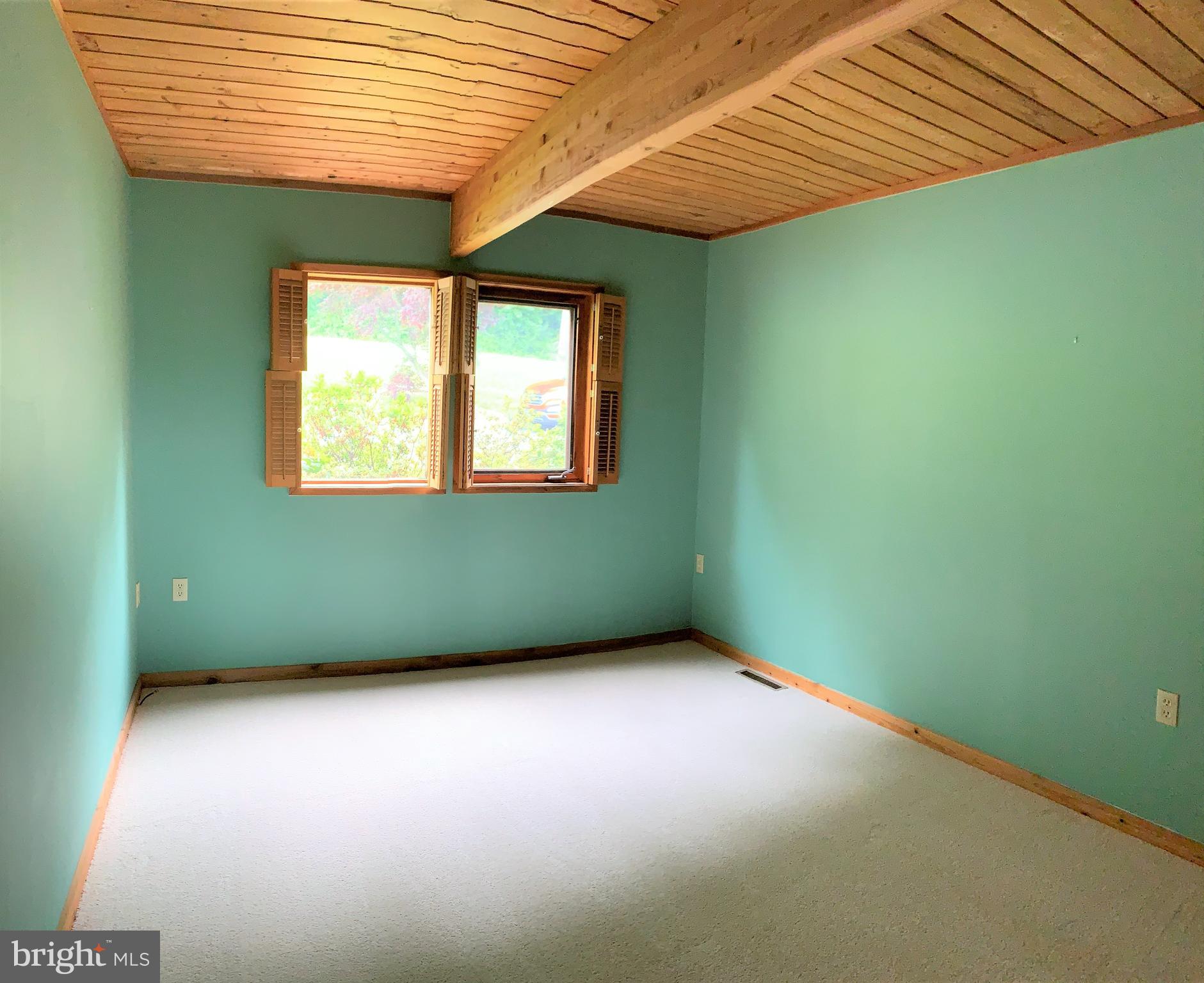 MIDDLETOWN - Residential