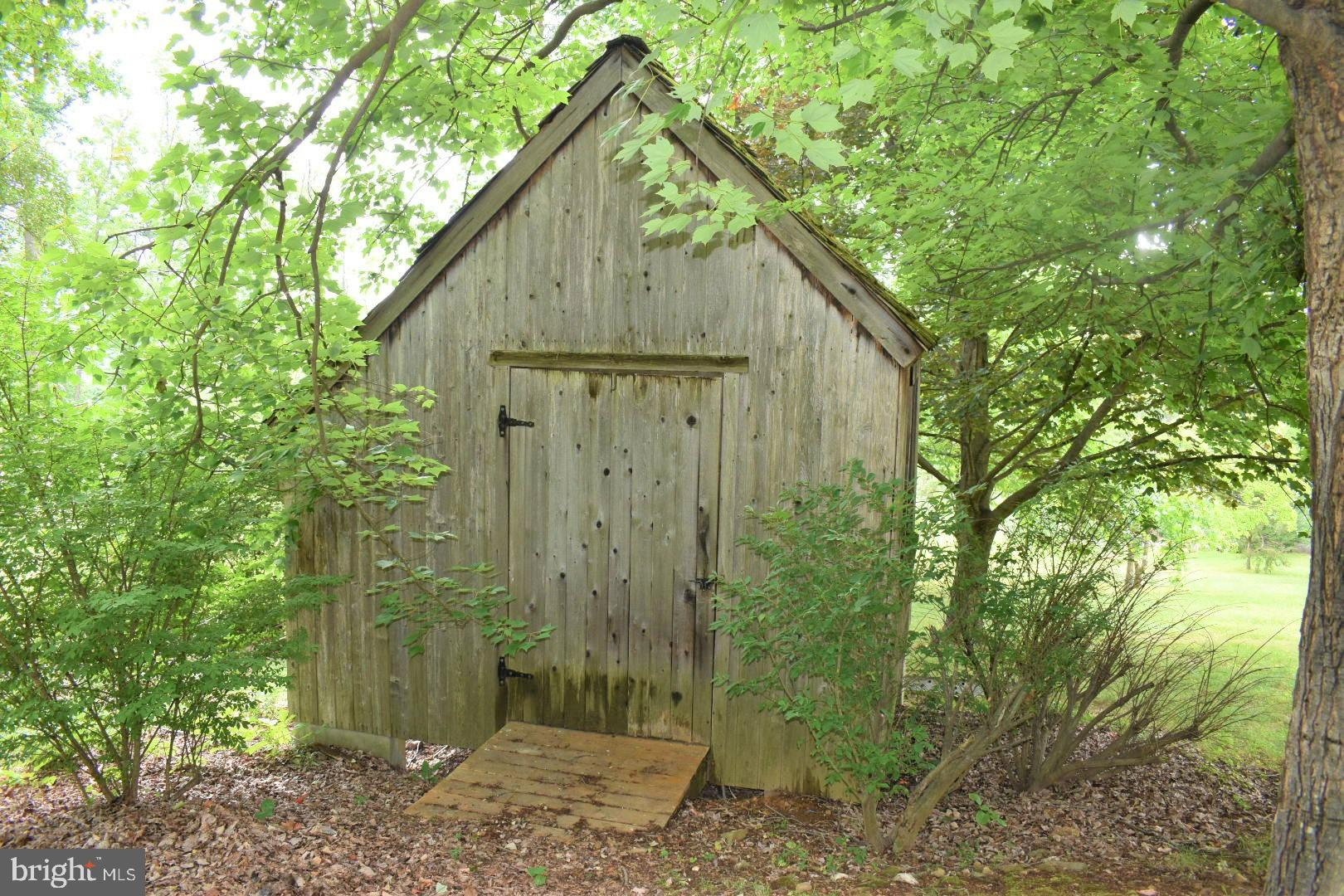 MIDDLETOWN - Residential