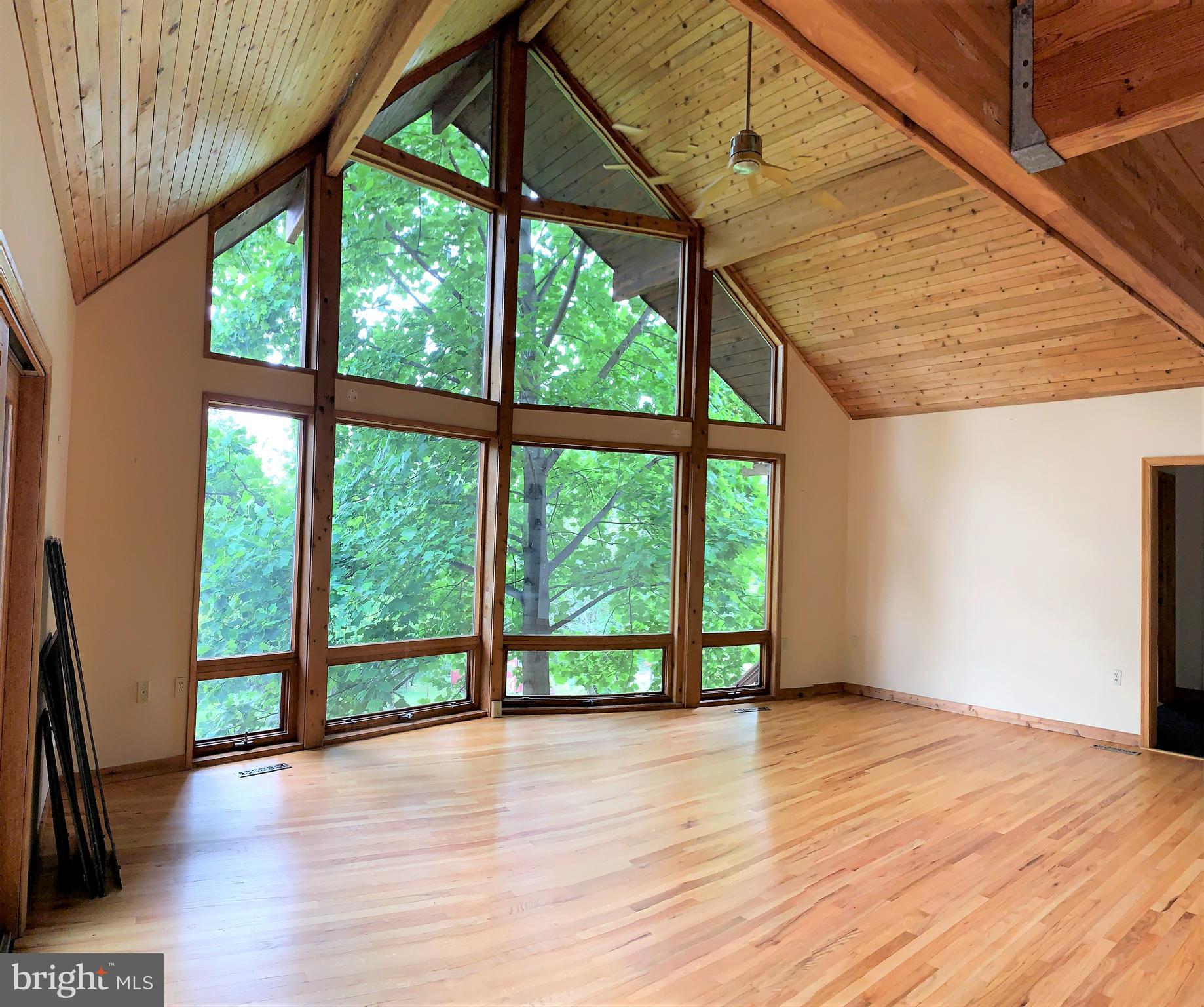 MIDDLETOWN - Residential