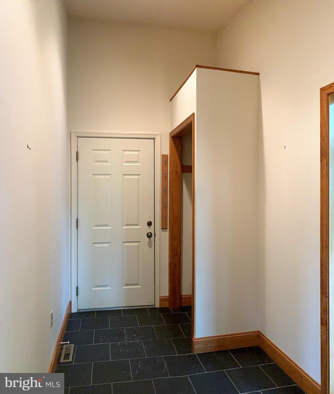 MIDDLETOWN - Residential