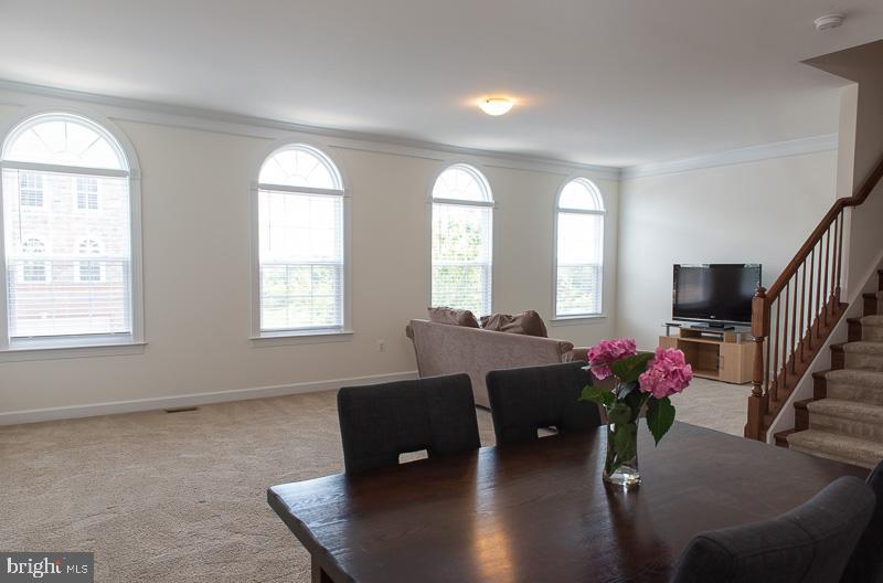 PMW FARMS - Residential