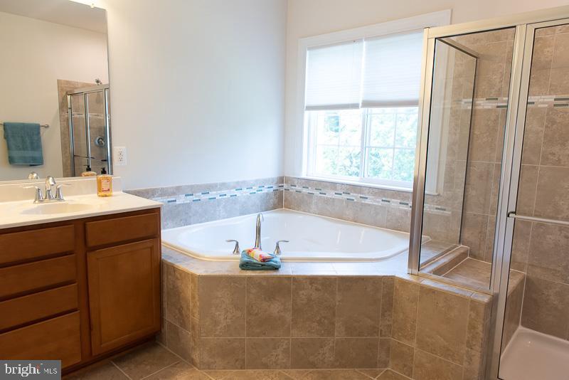 PMW FARMS - Residential