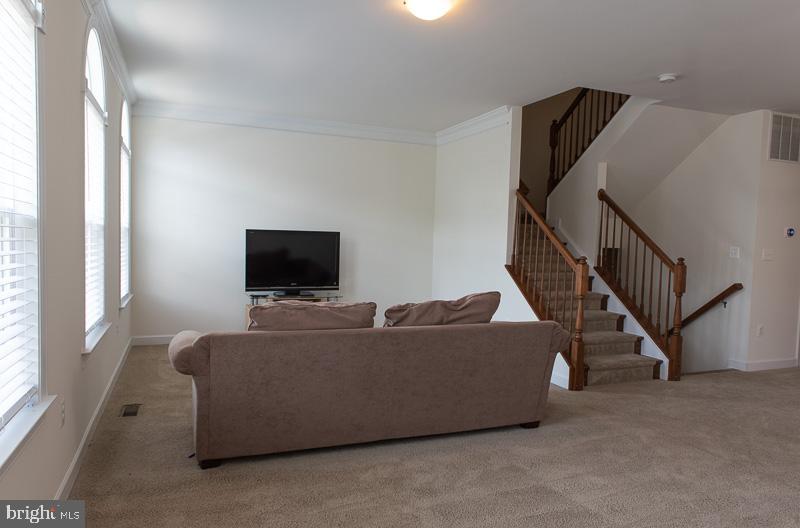 PMW FARMS - Residential