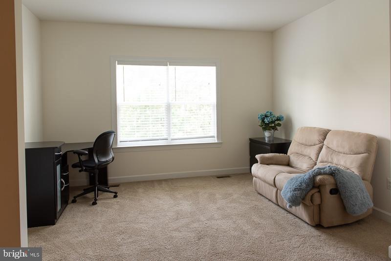 PMW FARMS - Residential