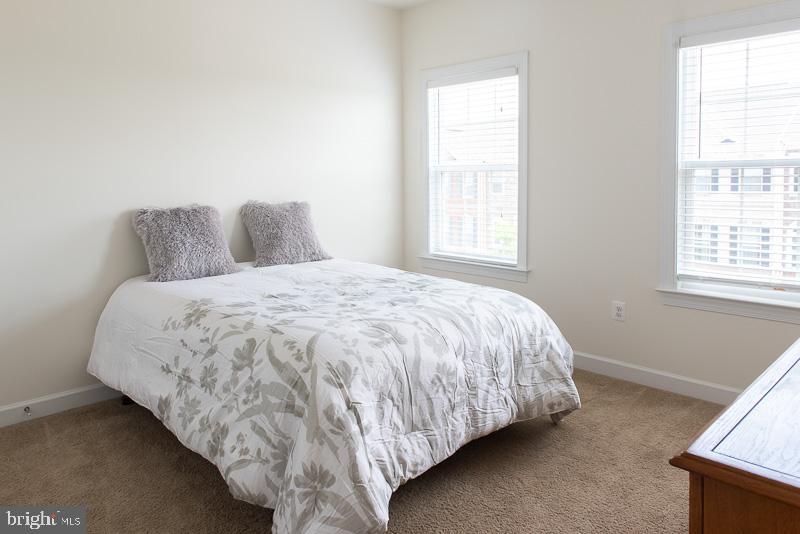 PMW FARMS - Residential