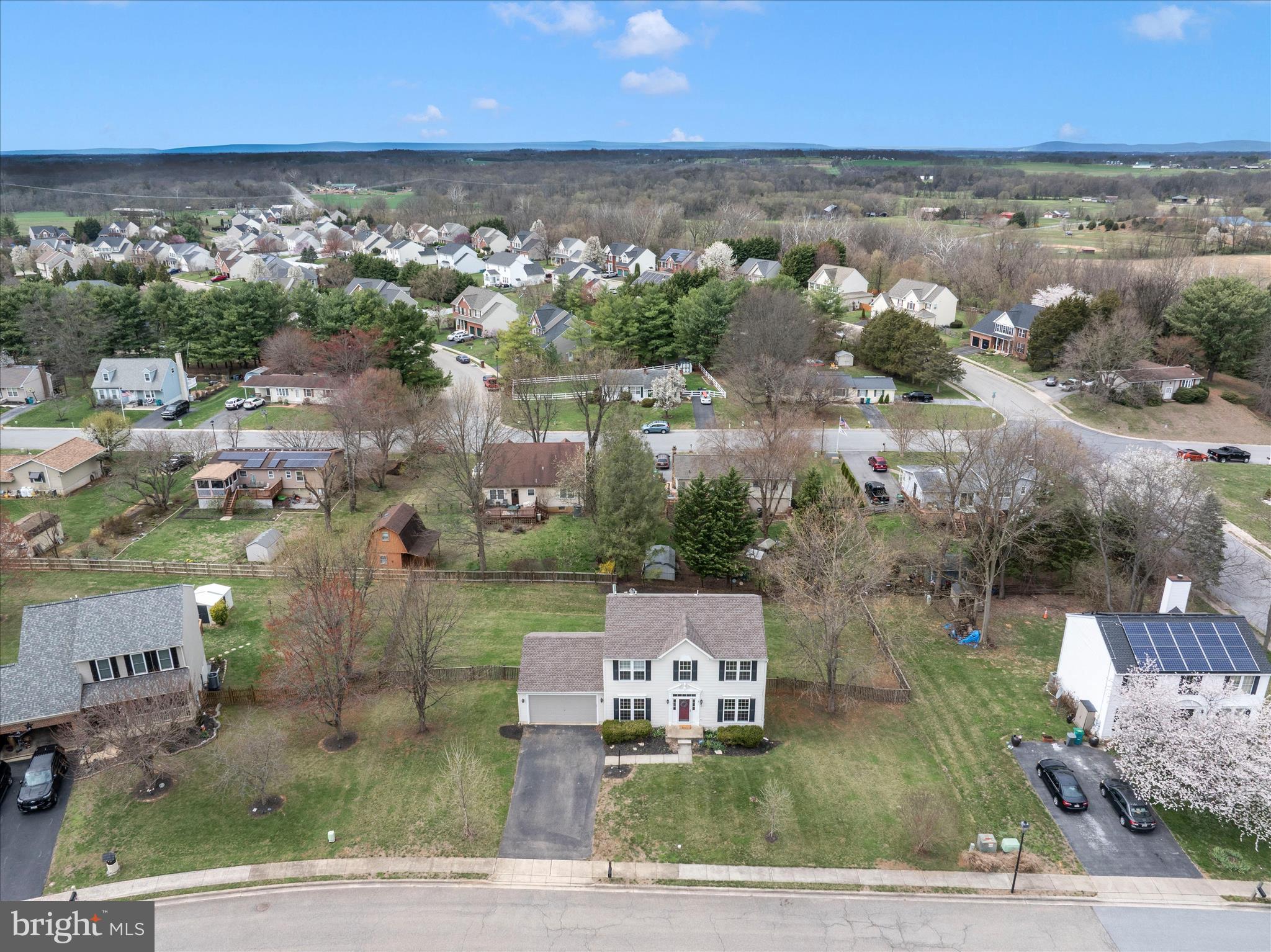 CRESTVIEW - Residential