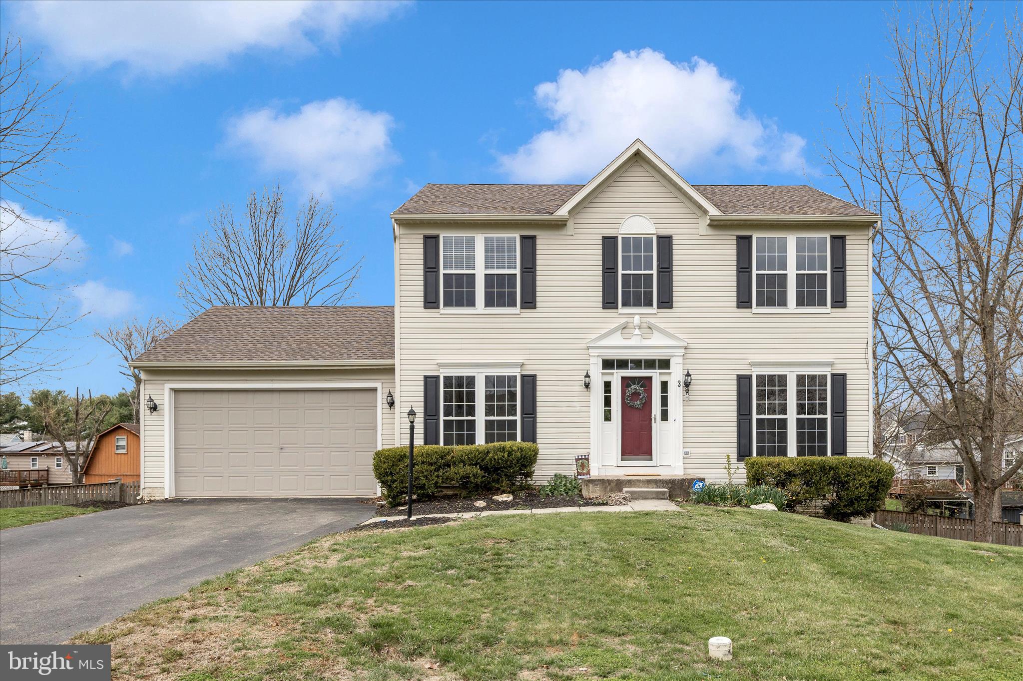 CRESTVIEW - Residential