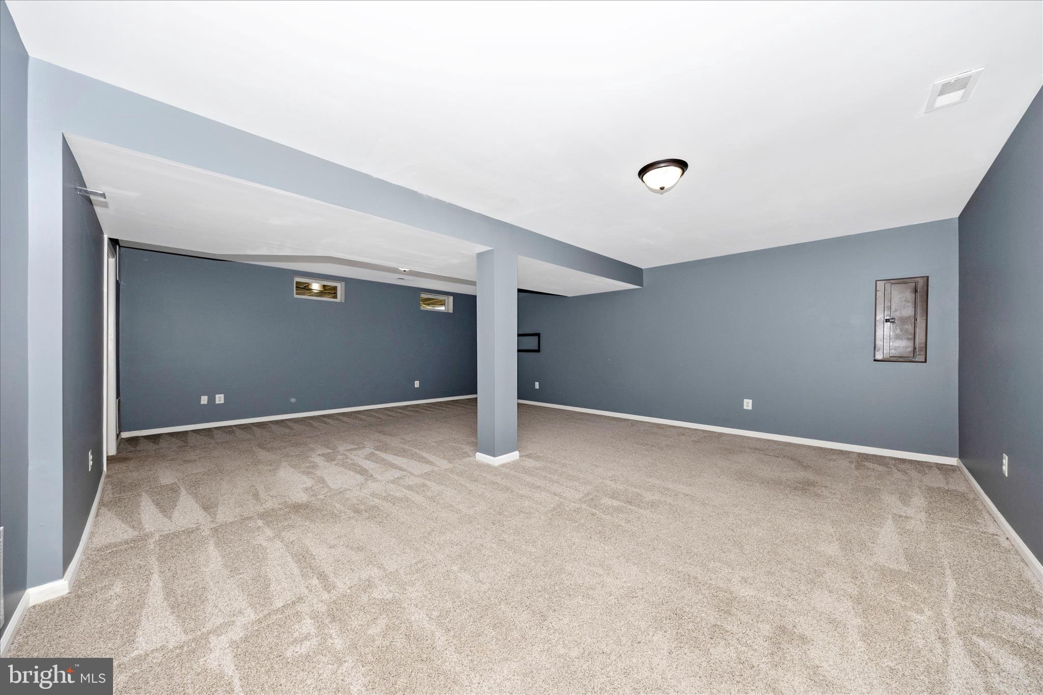 CRESTVIEW - Residential