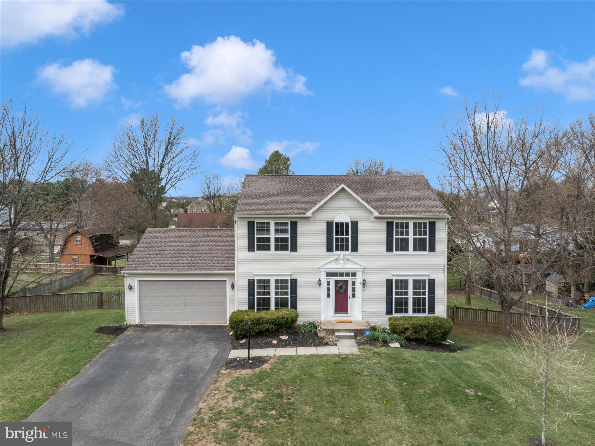 CRESTVIEW - Residential