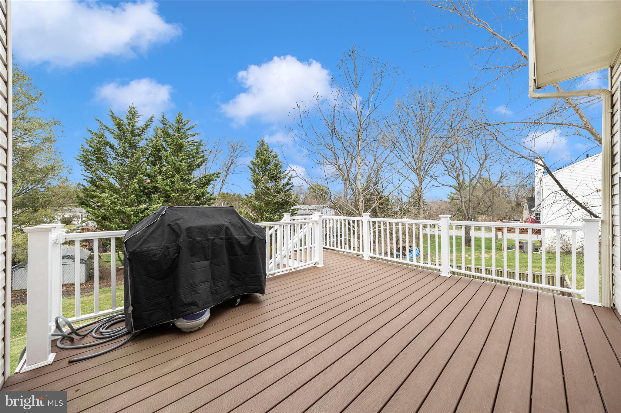 CRESTVIEW - Residential