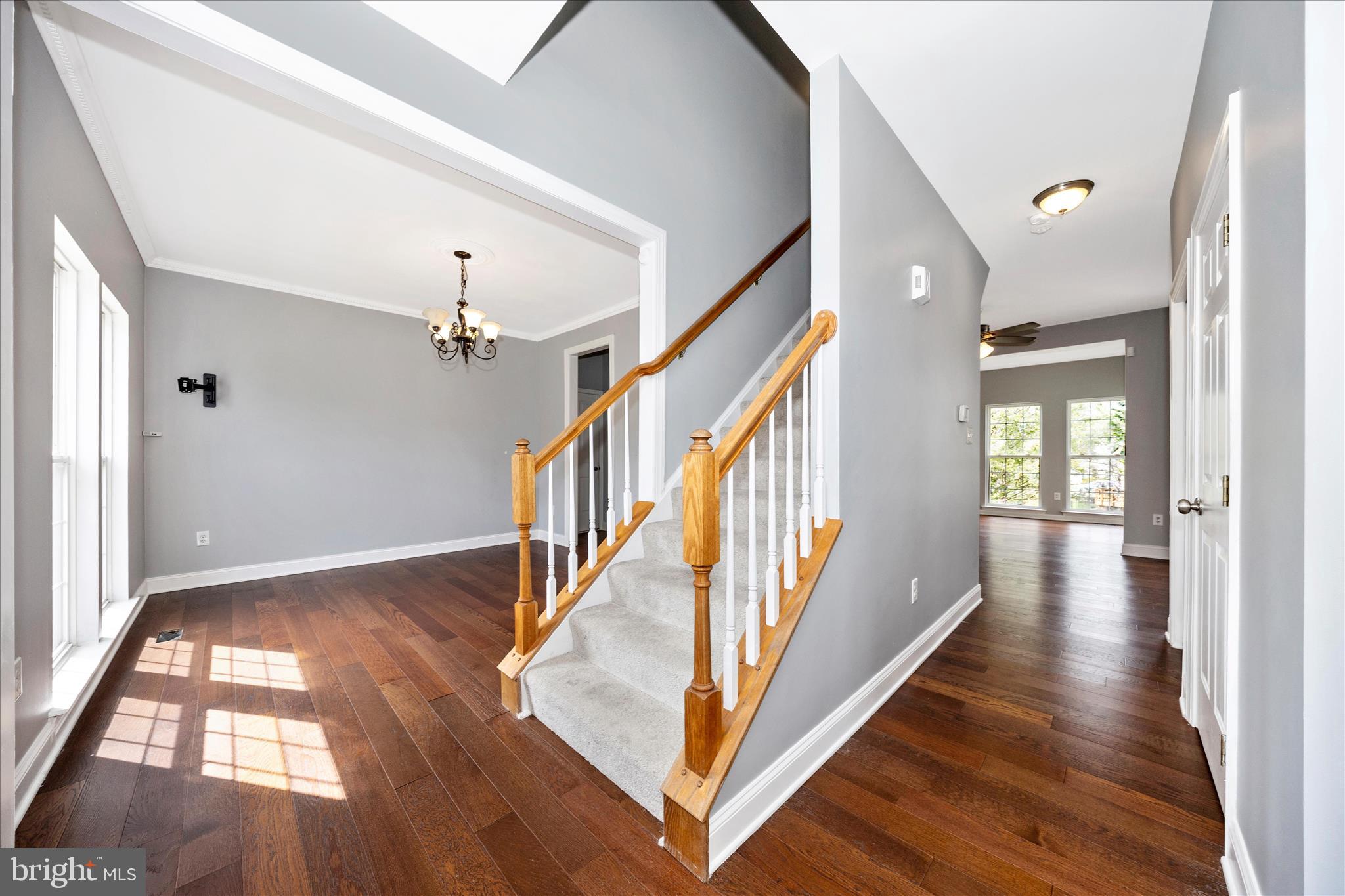 CRESTVIEW - Residential