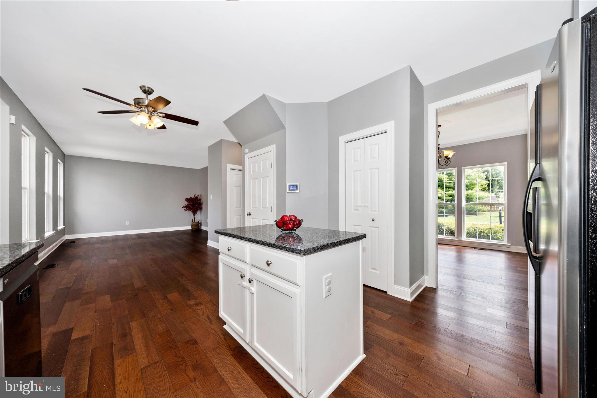 CRESTVIEW - Residential