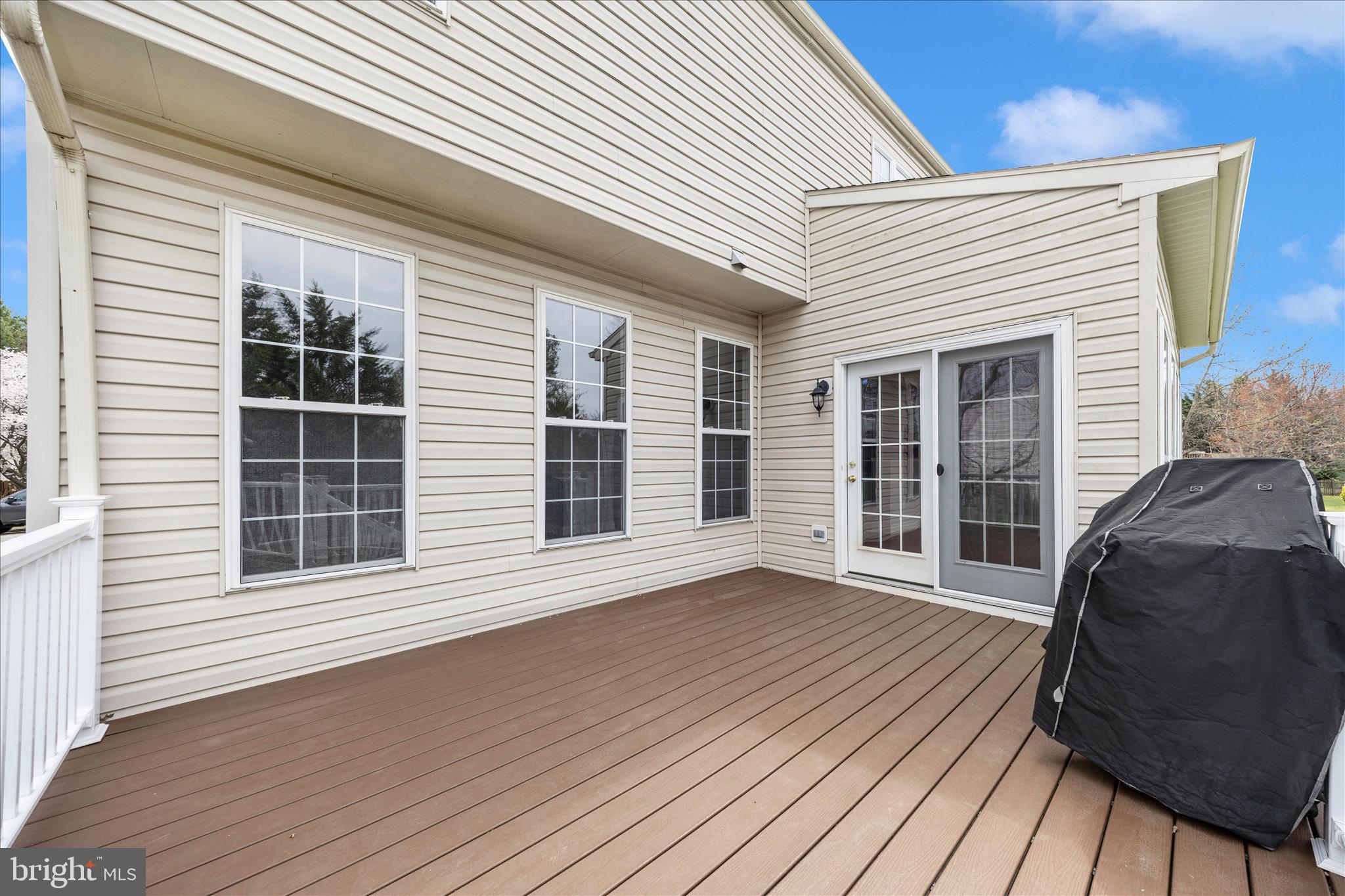 CRESTVIEW - Residential