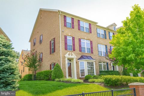 5034 STRAWBRIDGE TERRACE 5034 PERRY HALL MD 21128