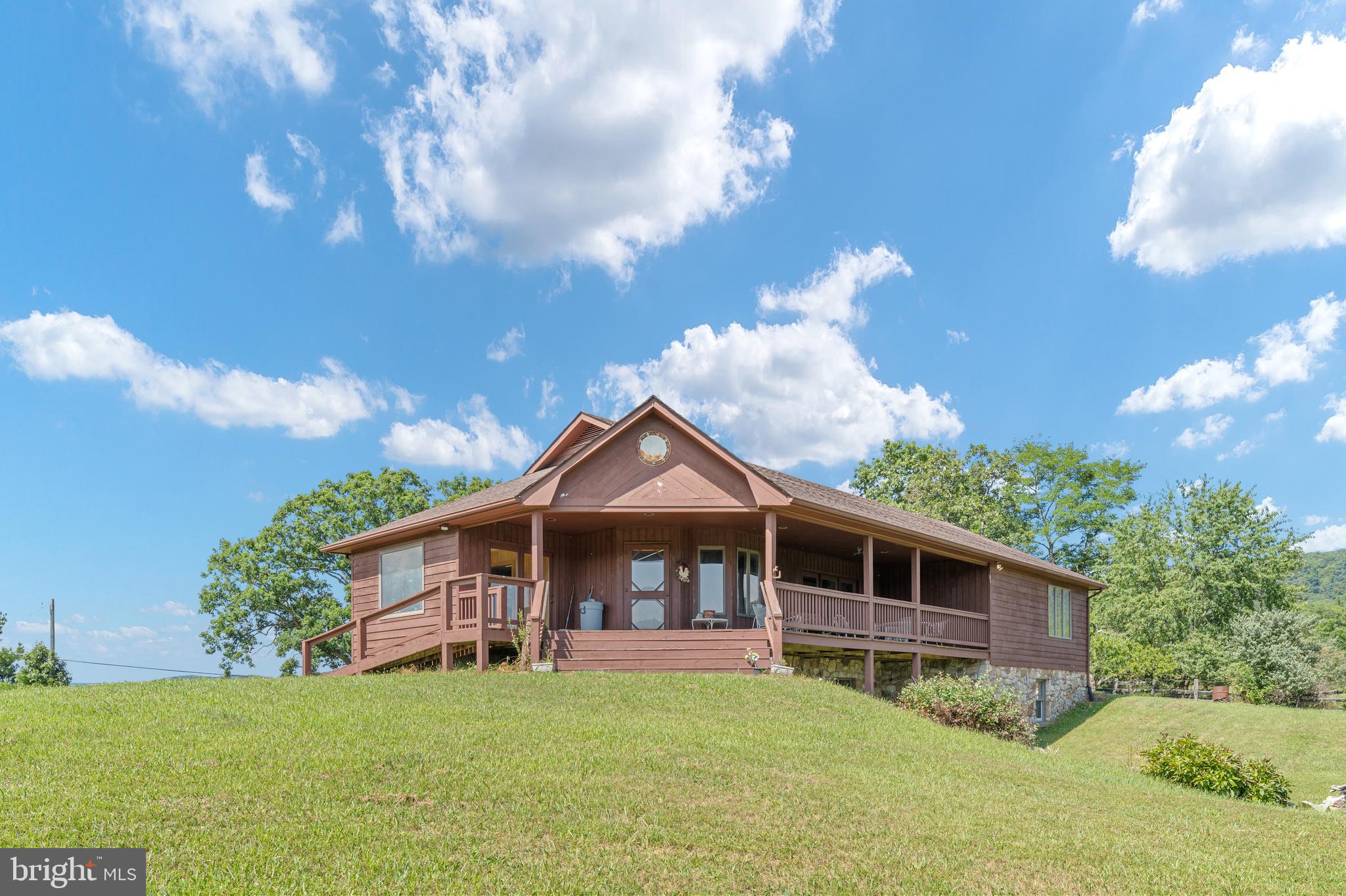 1895 BECKS GAP ROAD
