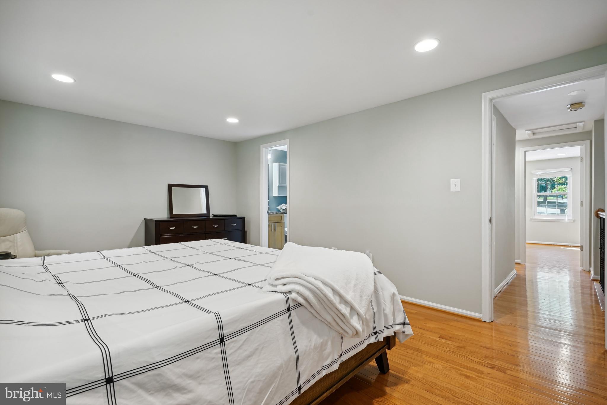 BURKE CENTRE CONSERVANCY - Residential