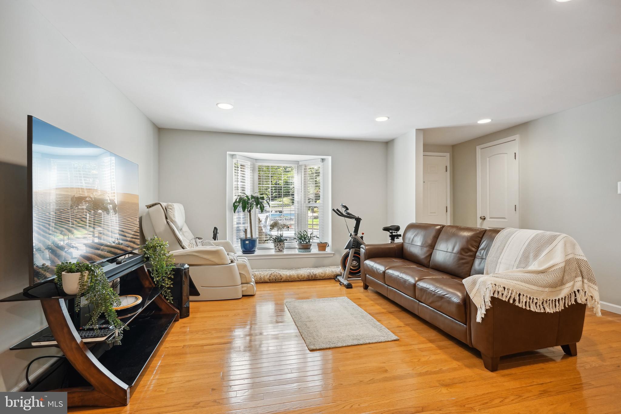 BURKE CENTRE CONSERVANCY - Residential