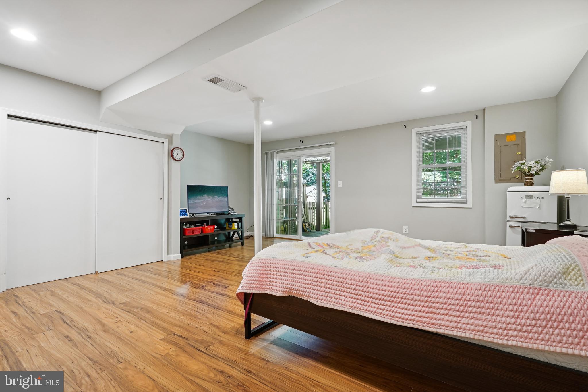 BURKE CENTRE CONSERVANCY - Residential