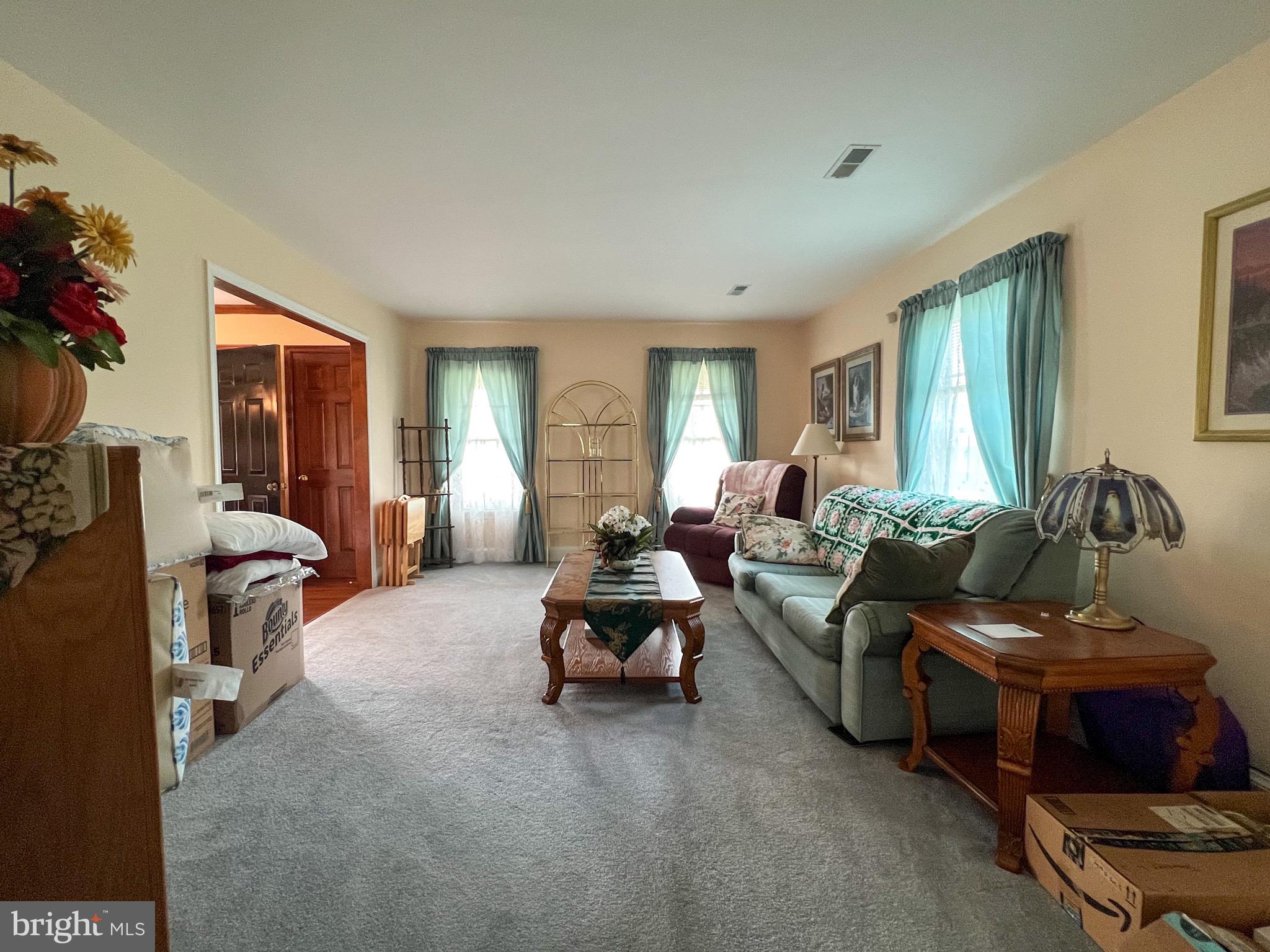 KAVANAUGH MEADS - Residential