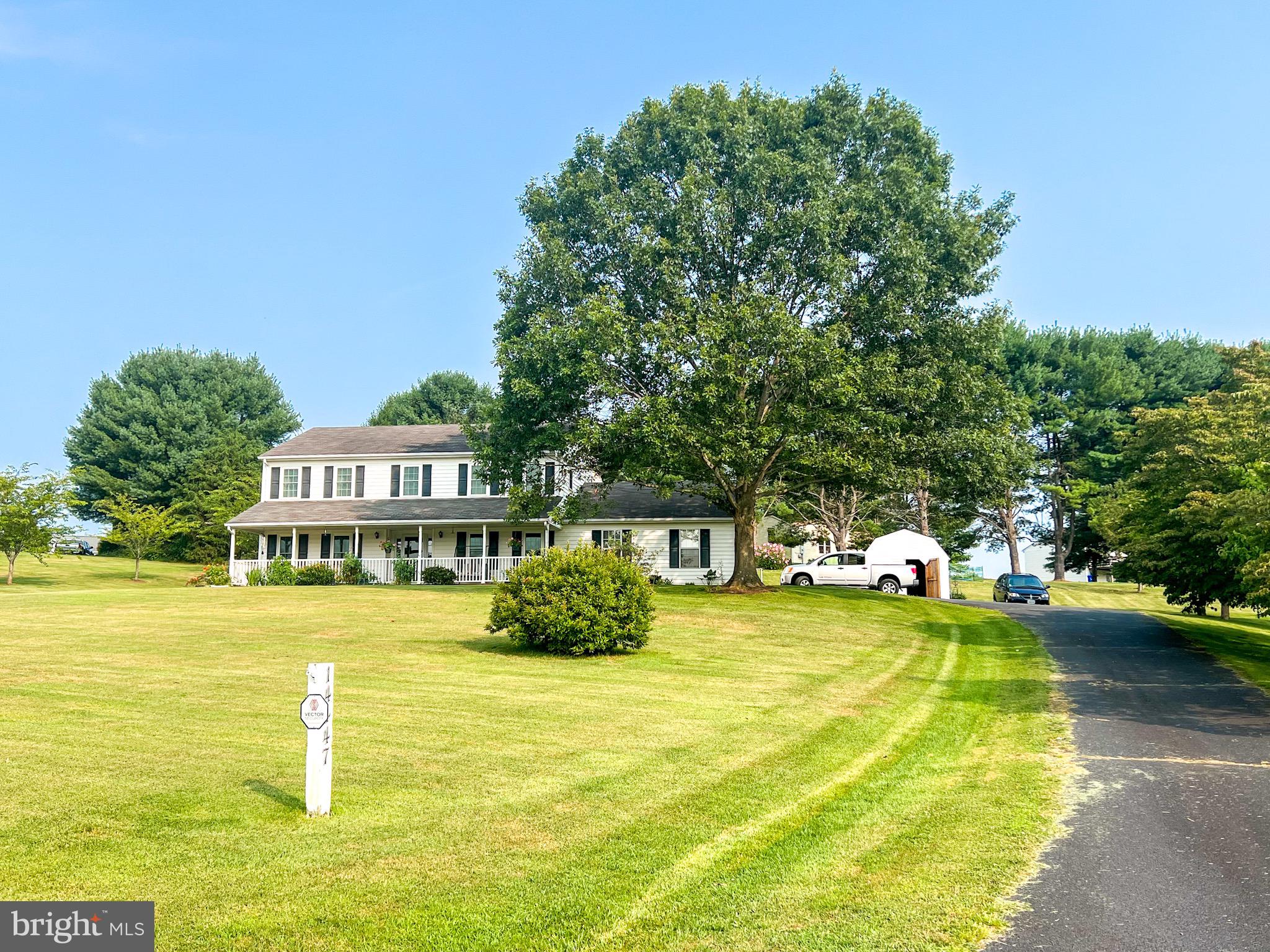 KAVANAUGH MEADS - Residential