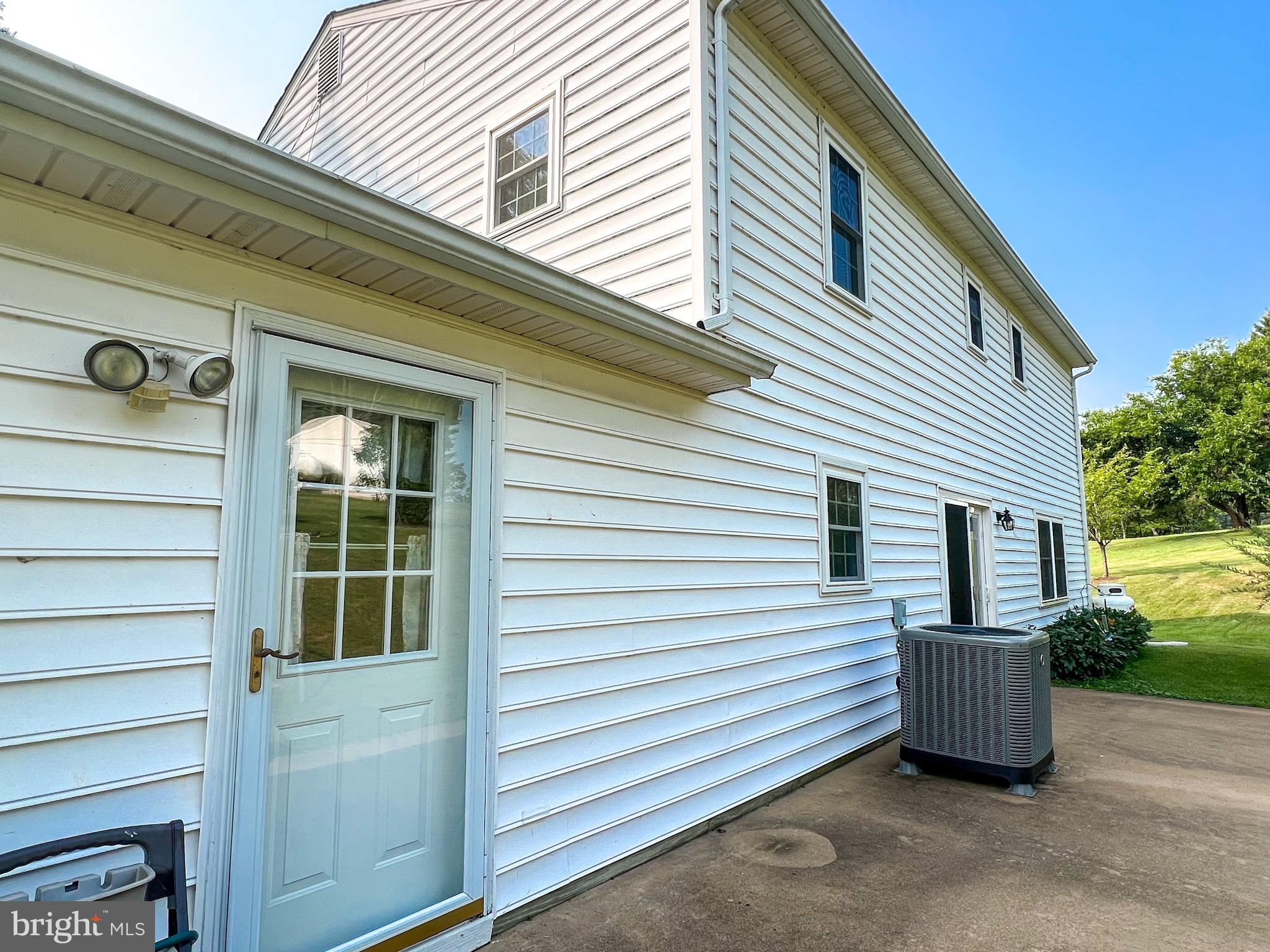 KAVANAUGH MEADS - Residential