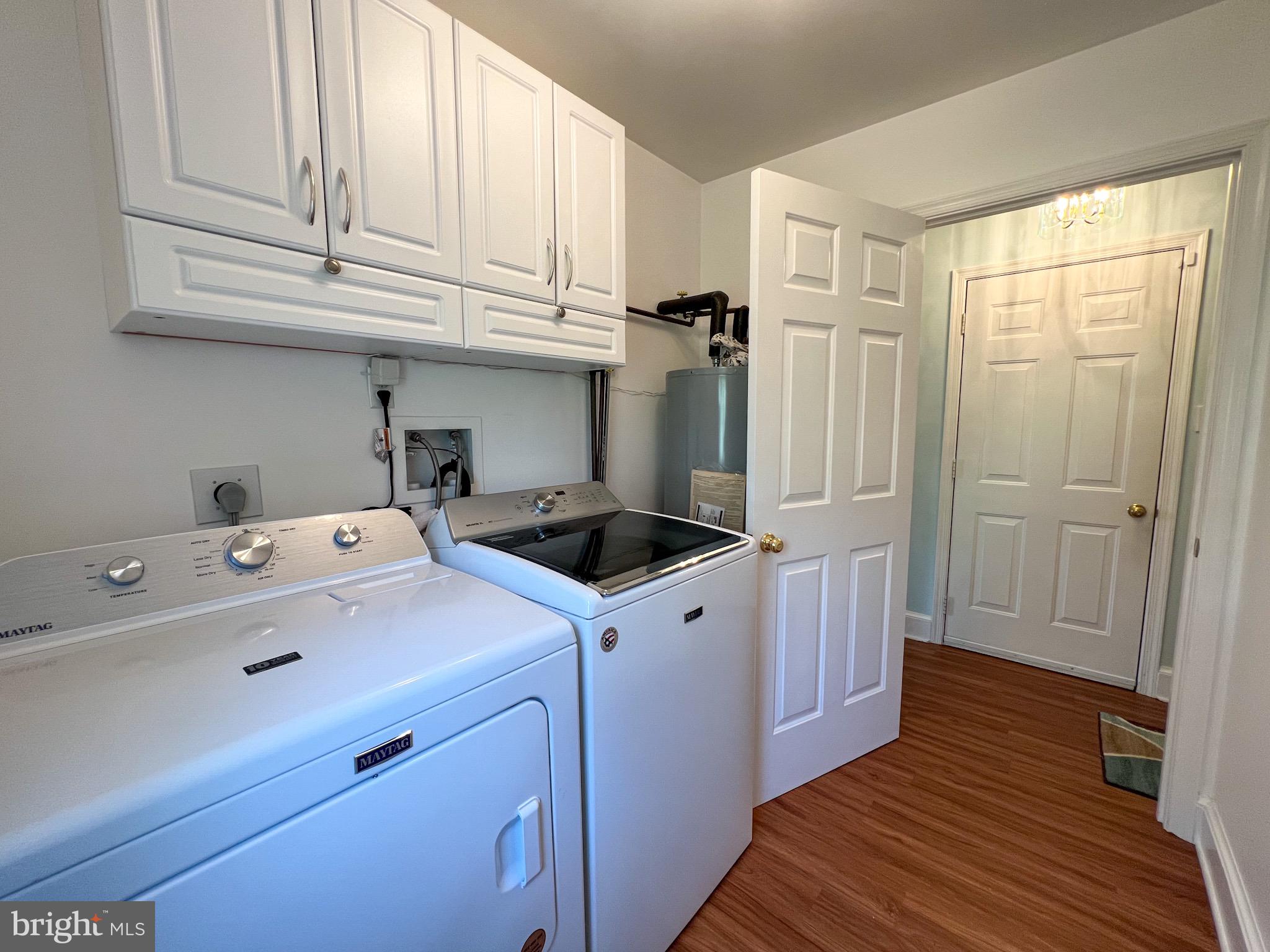 KAVANAUGH MEADS - Residential