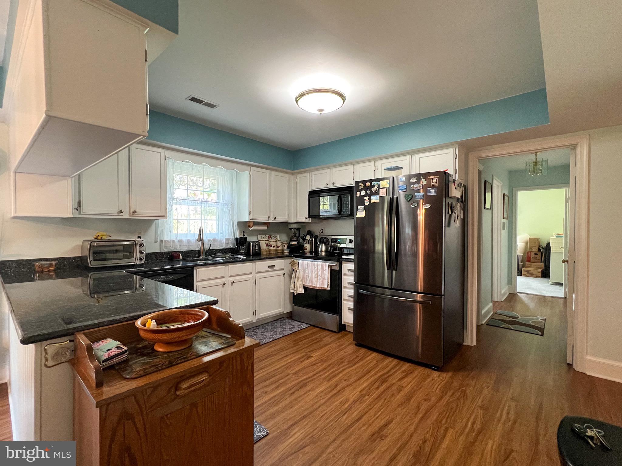 KAVANAUGH MEADS - Residential