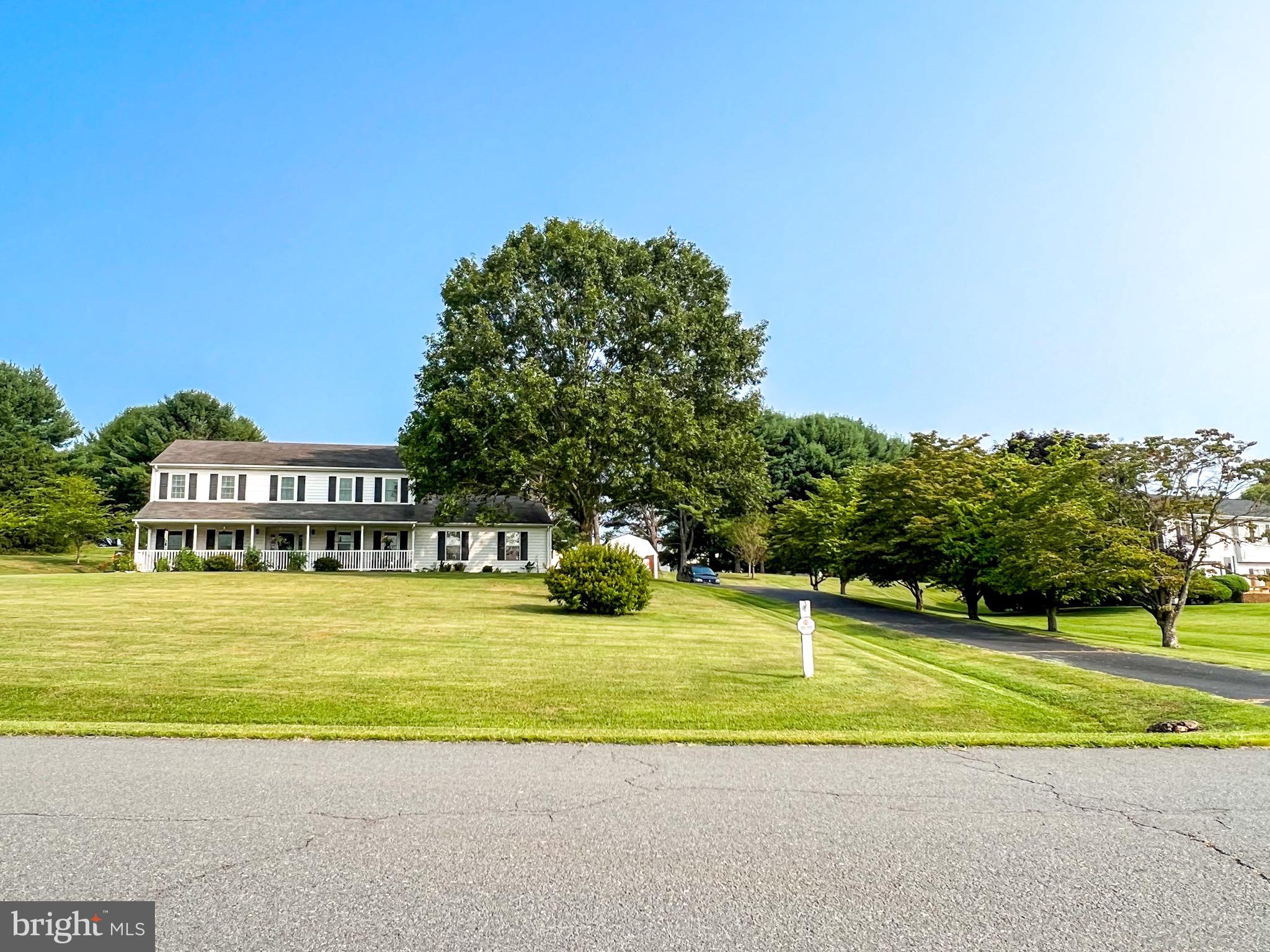 KAVANAUGH MEADS - Residential