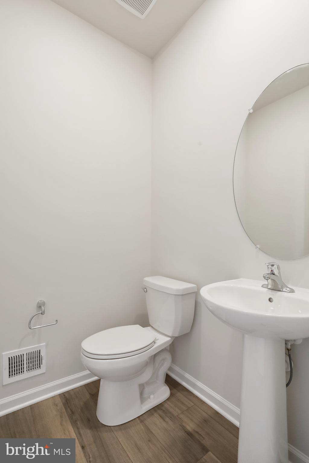 THE GALLERY - Residential Lease