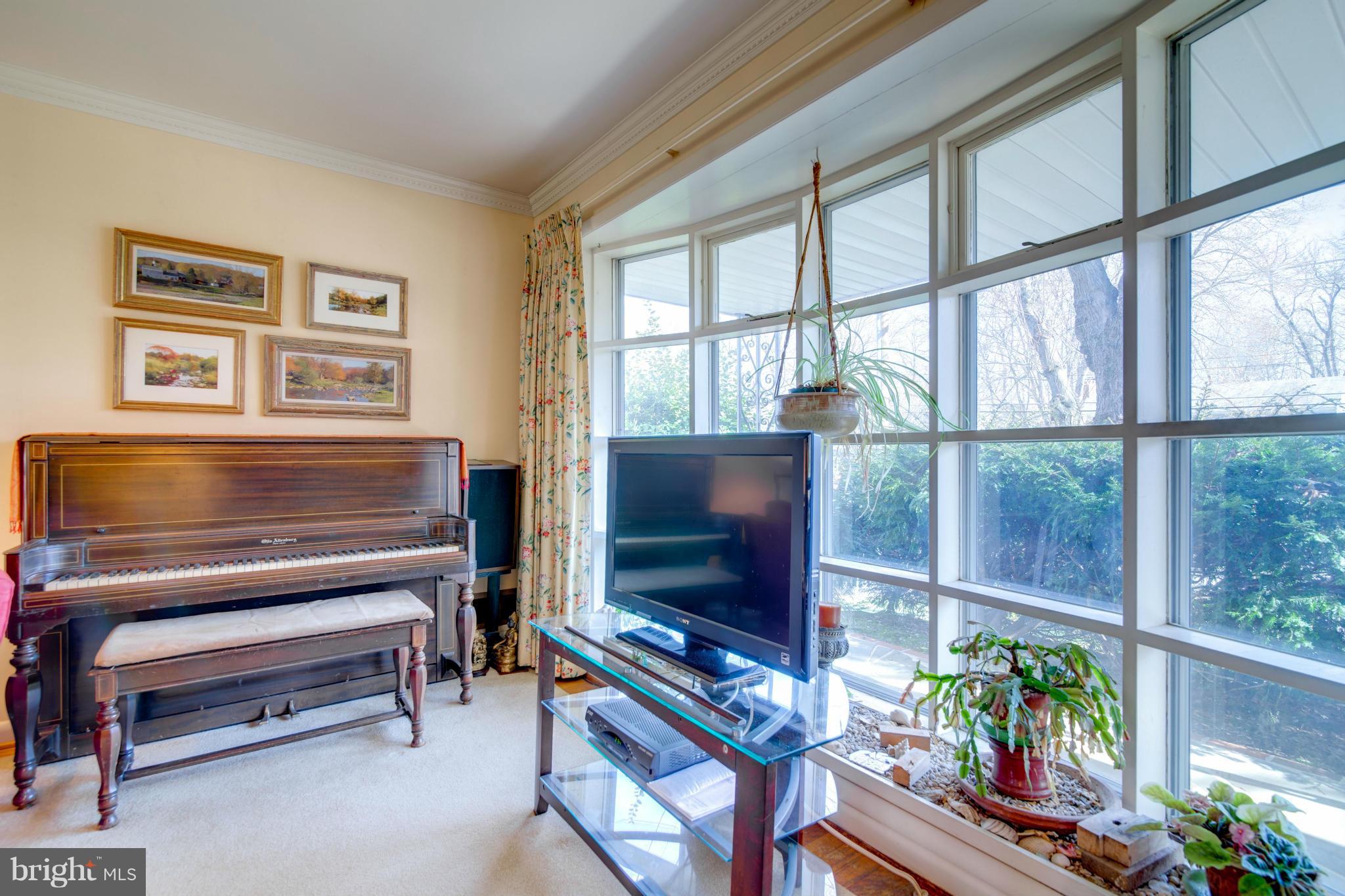 DEVON PARK - Residential