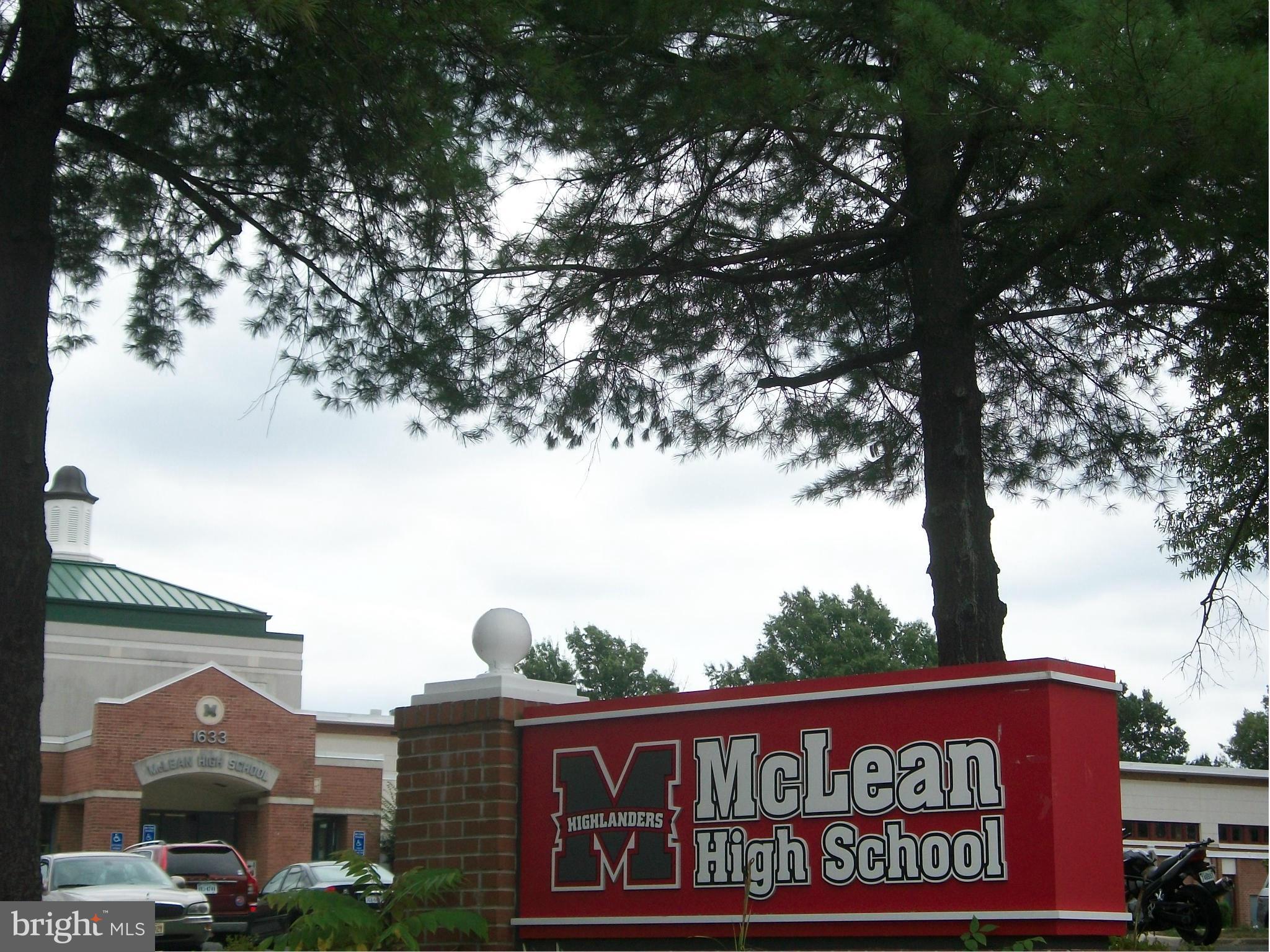 DEVON PARK - Residential