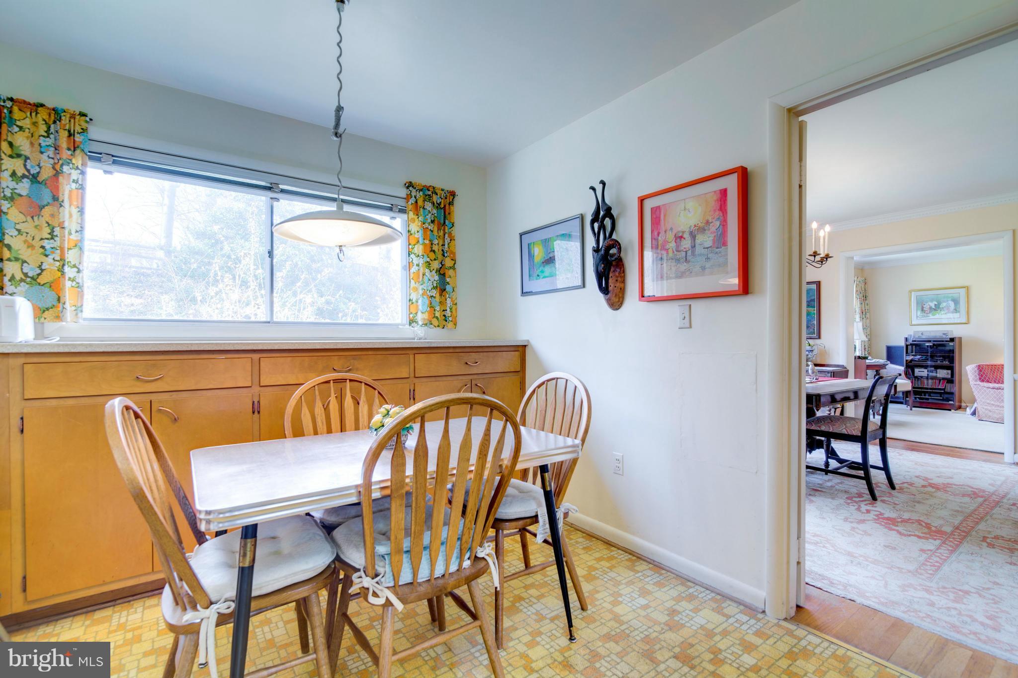 DEVON PARK - Residential