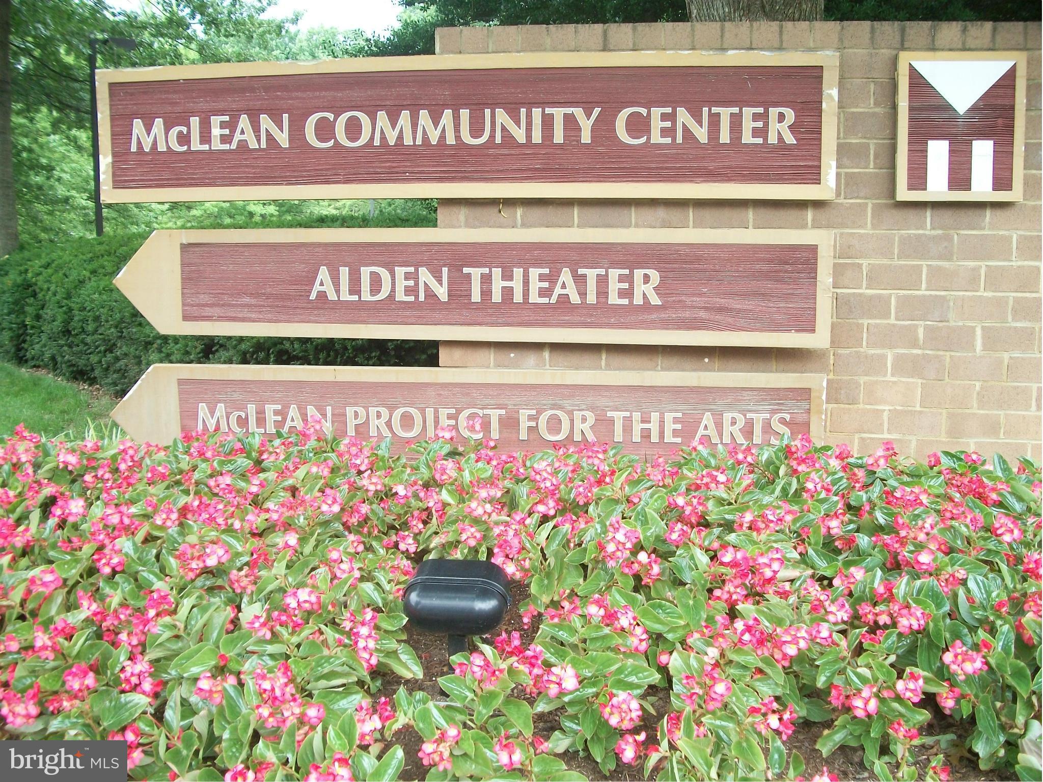 DEVON PARK - Residential