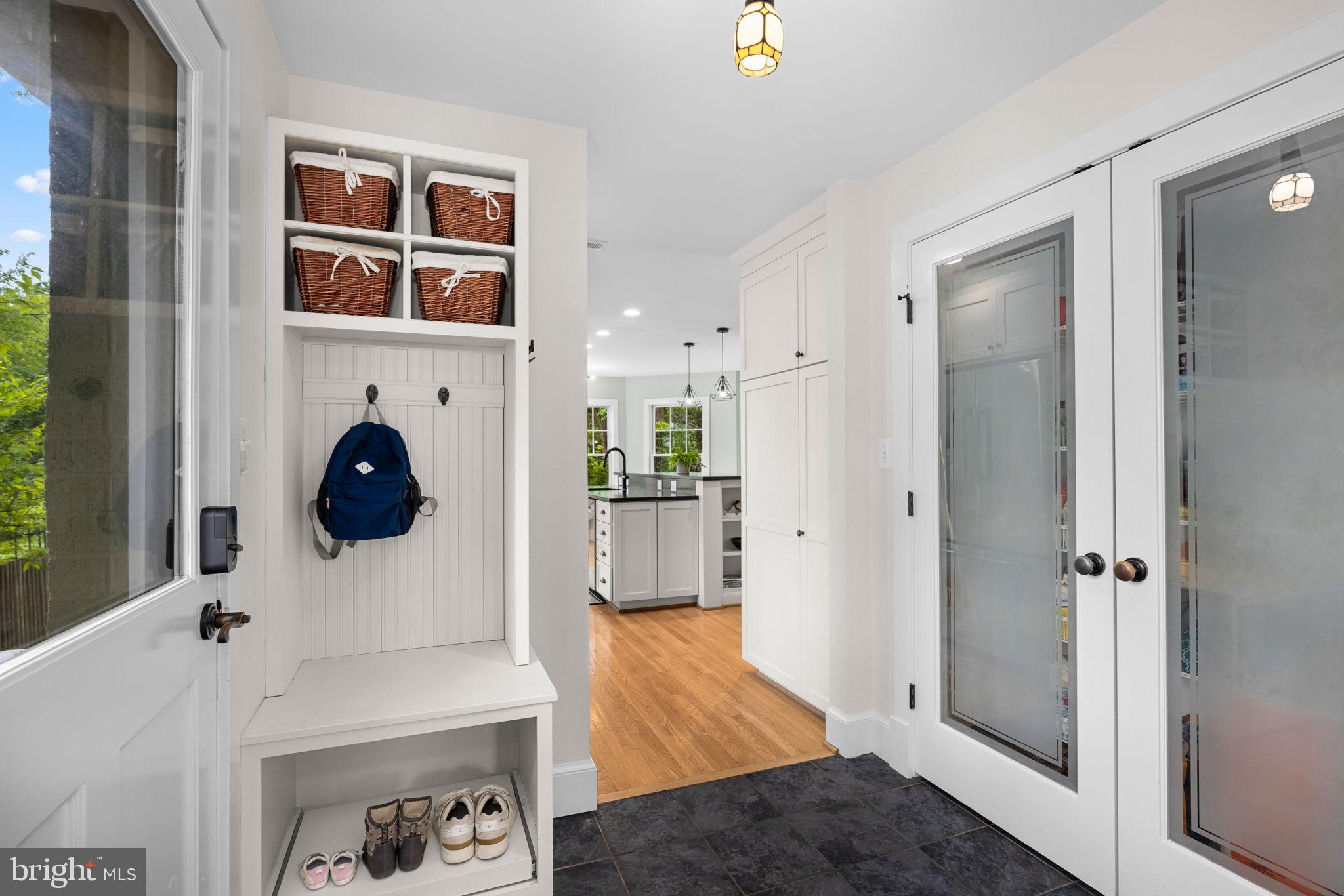BEVERLEY HILLS - Residential