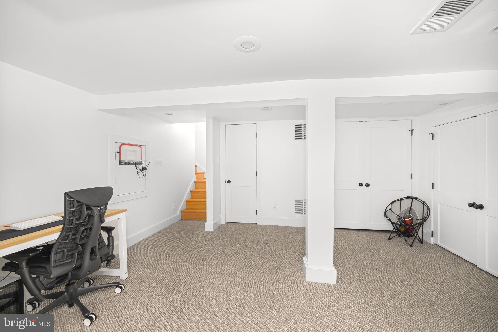 BEVERLEY HILLS - Residential