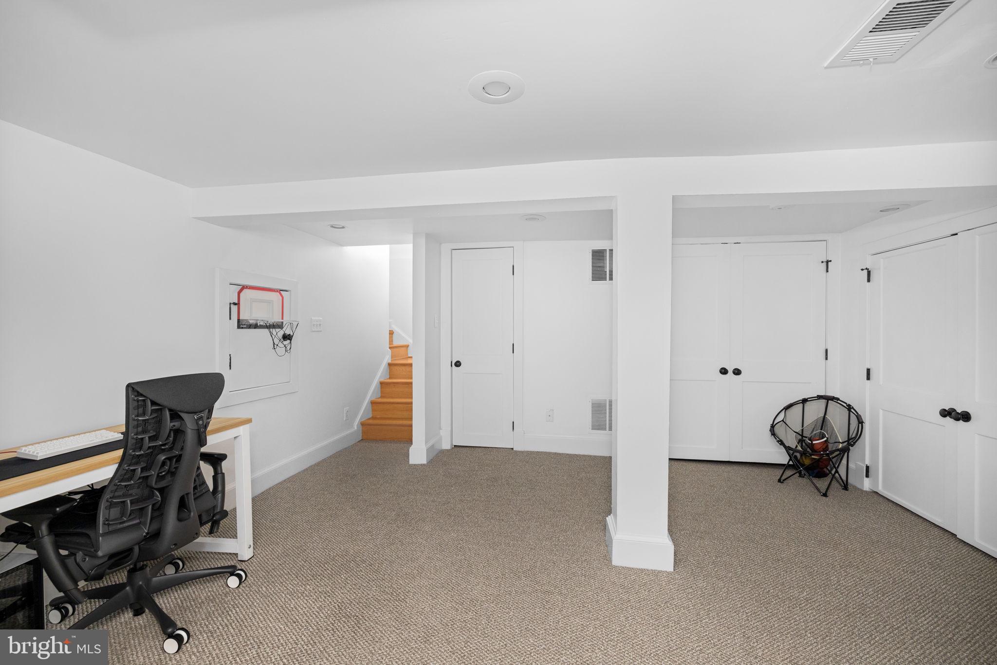 BEVERLEY HILLS - Residential