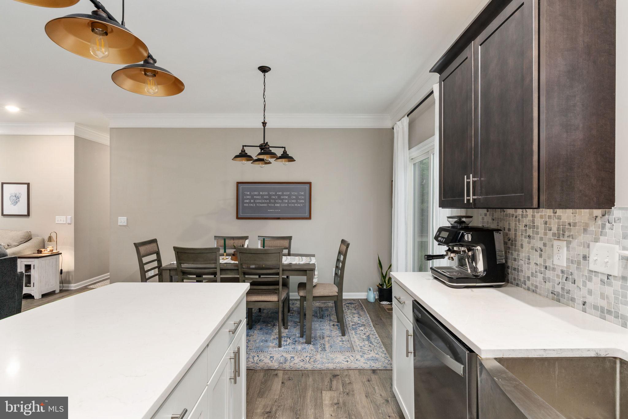 LAKE WILDERNESS - Residential