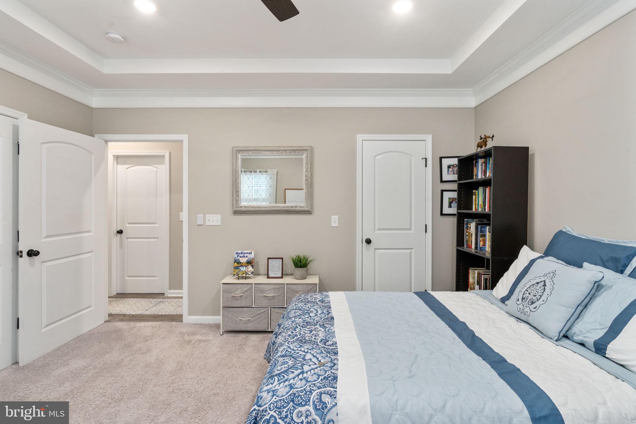 LAKE WILDERNESS - Residential