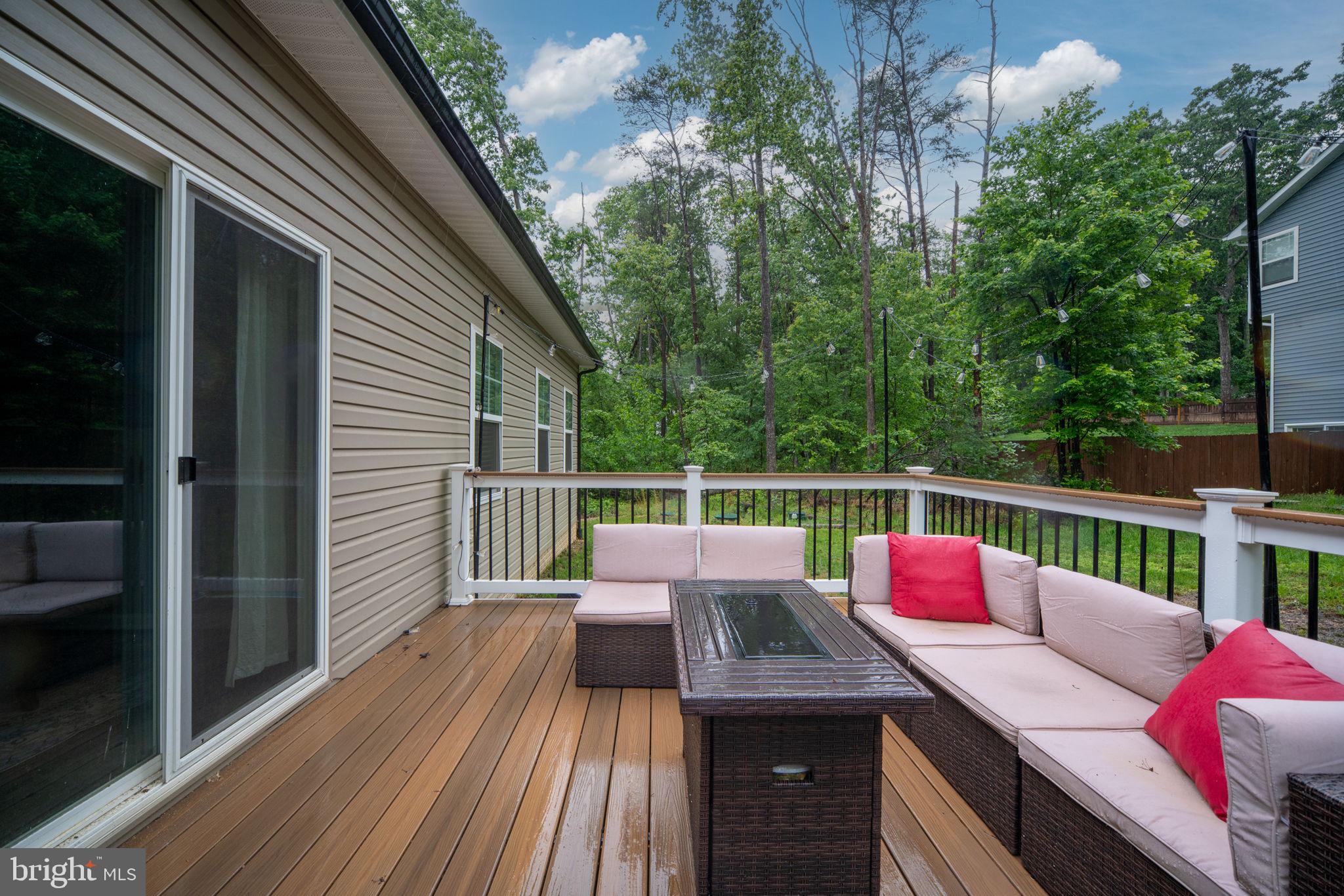 LAKE WILDERNESS - Residential