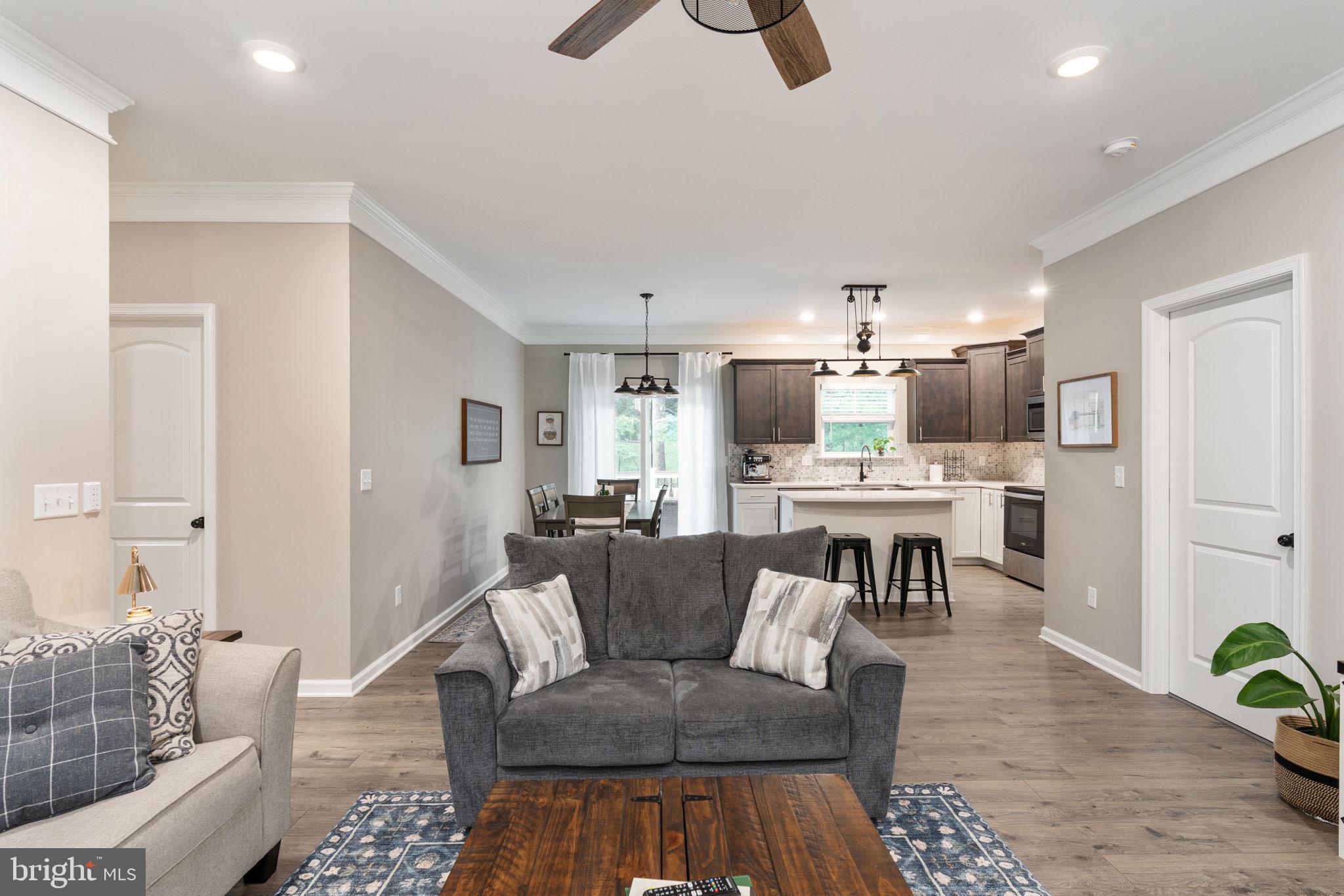 LAKE WILDERNESS - Residential