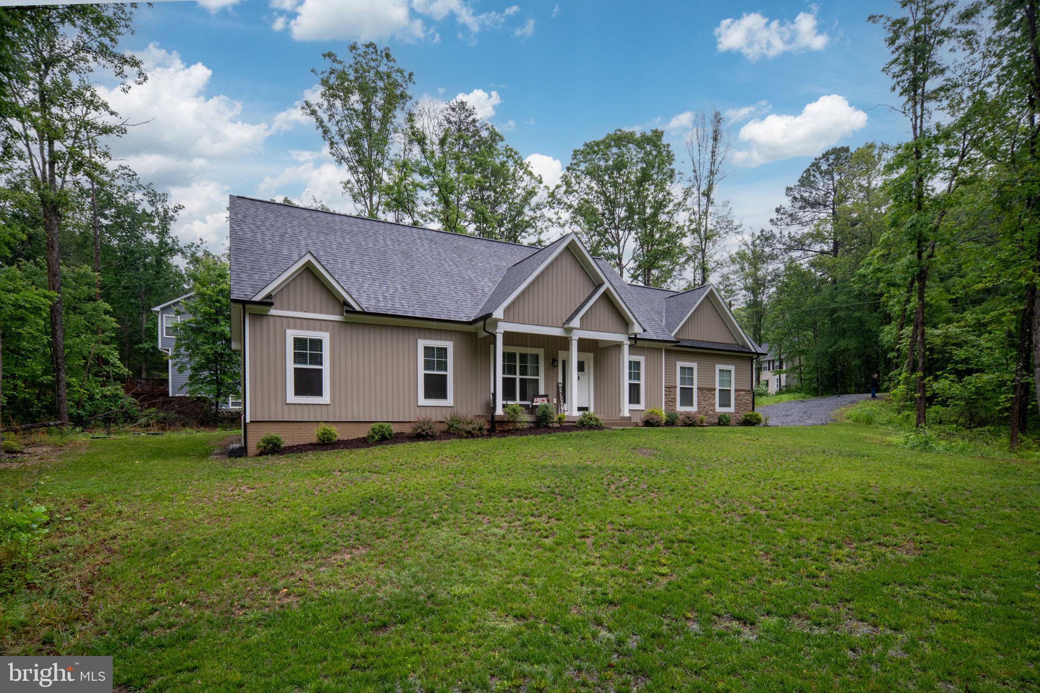 LAKE WILDERNESS - Residential