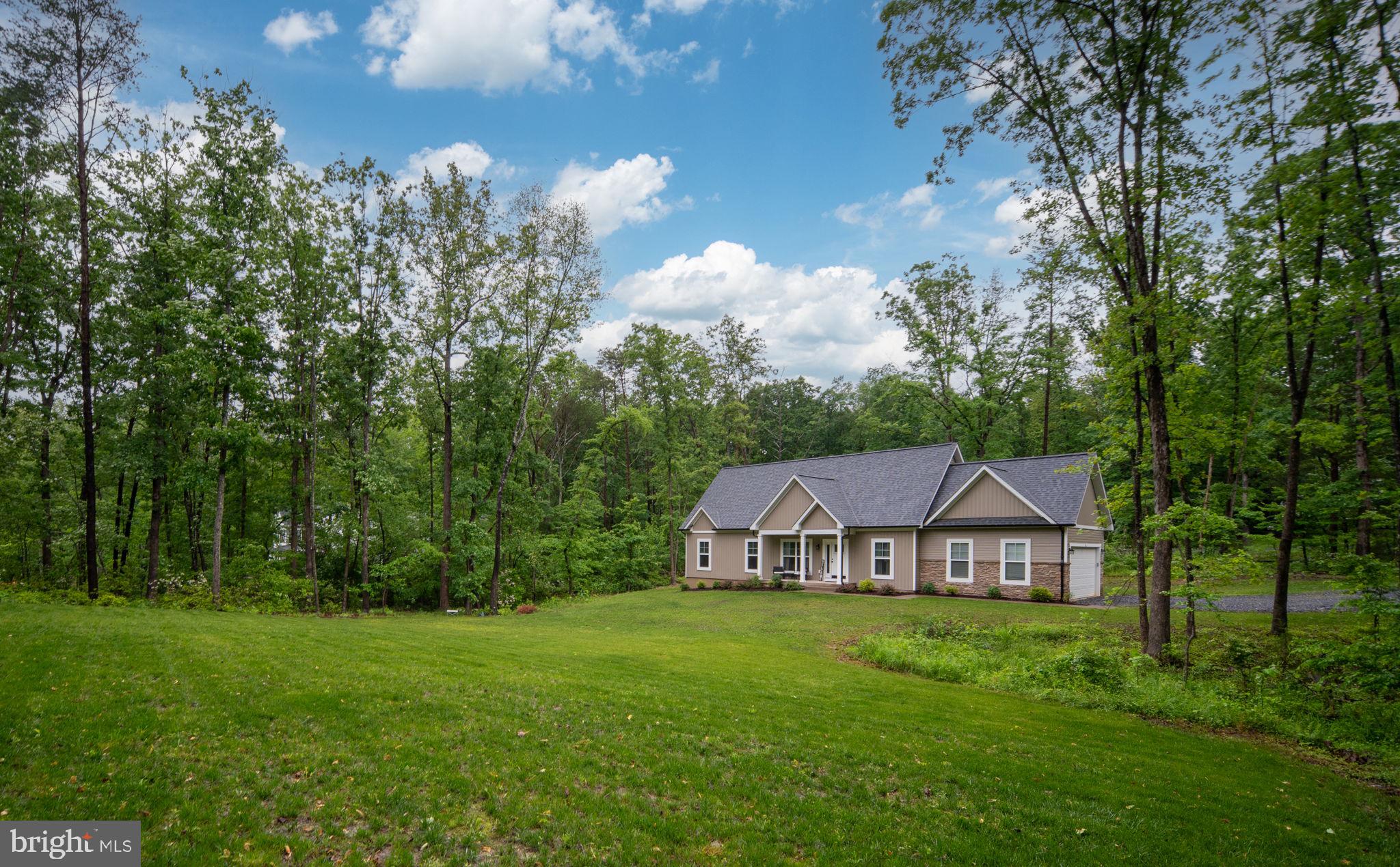 LAKE WILDERNESS - Residential