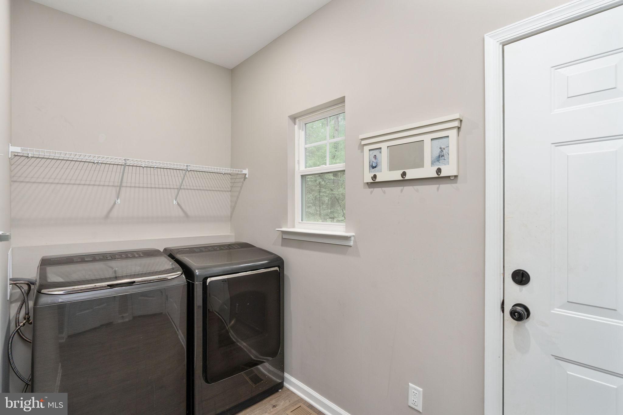 LAKE WILDERNESS - Residential