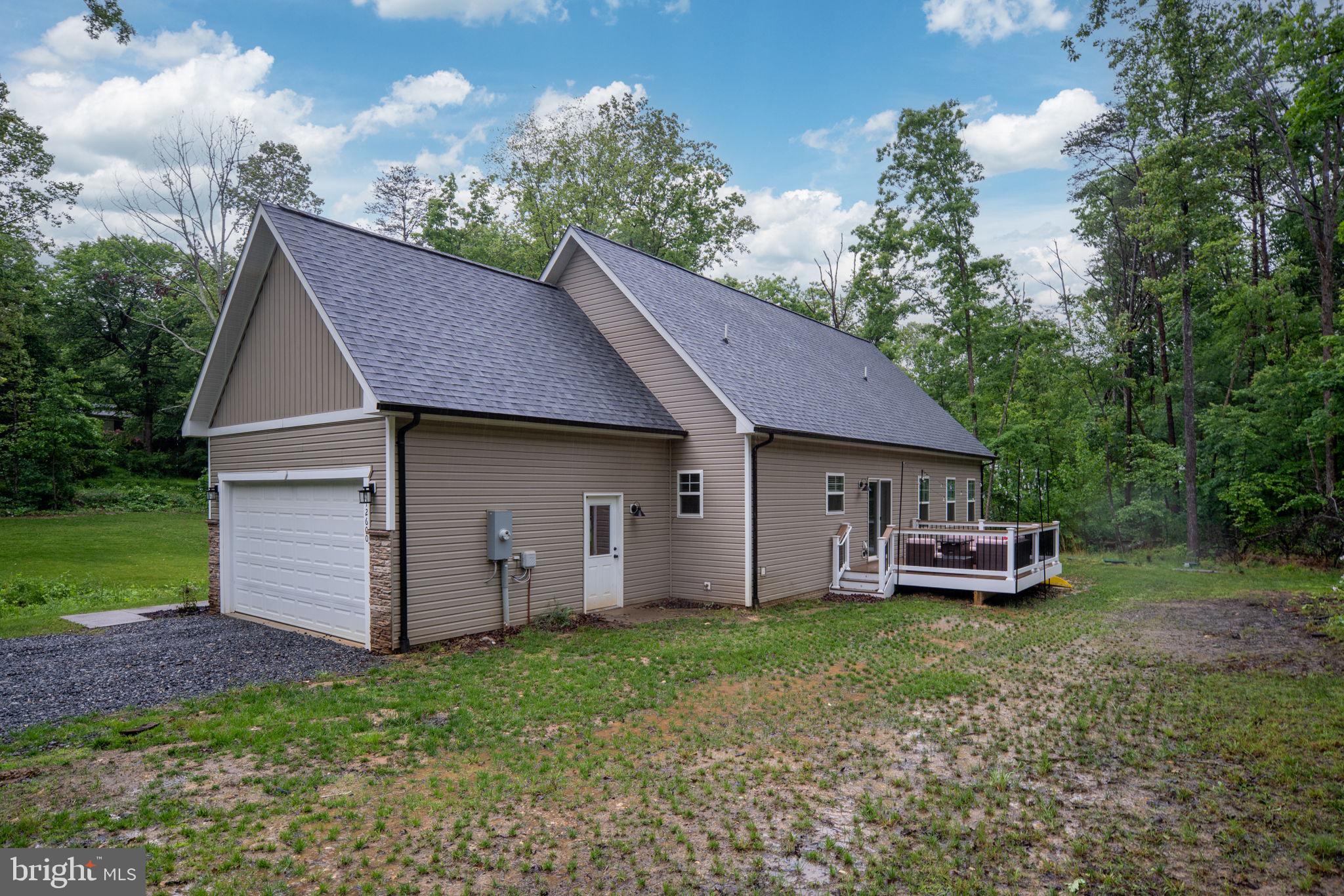 LAKE WILDERNESS - Residential