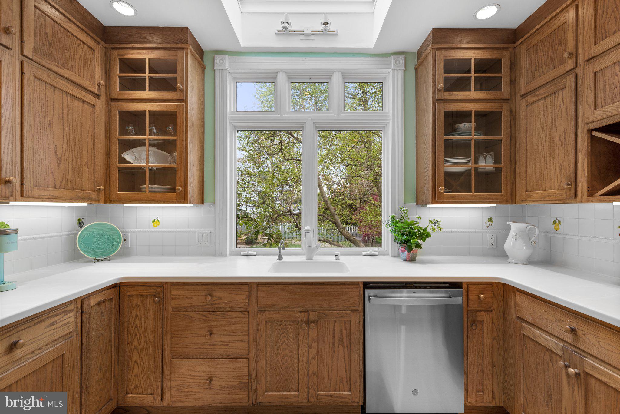 HISTORIC DISTRICT - Residential