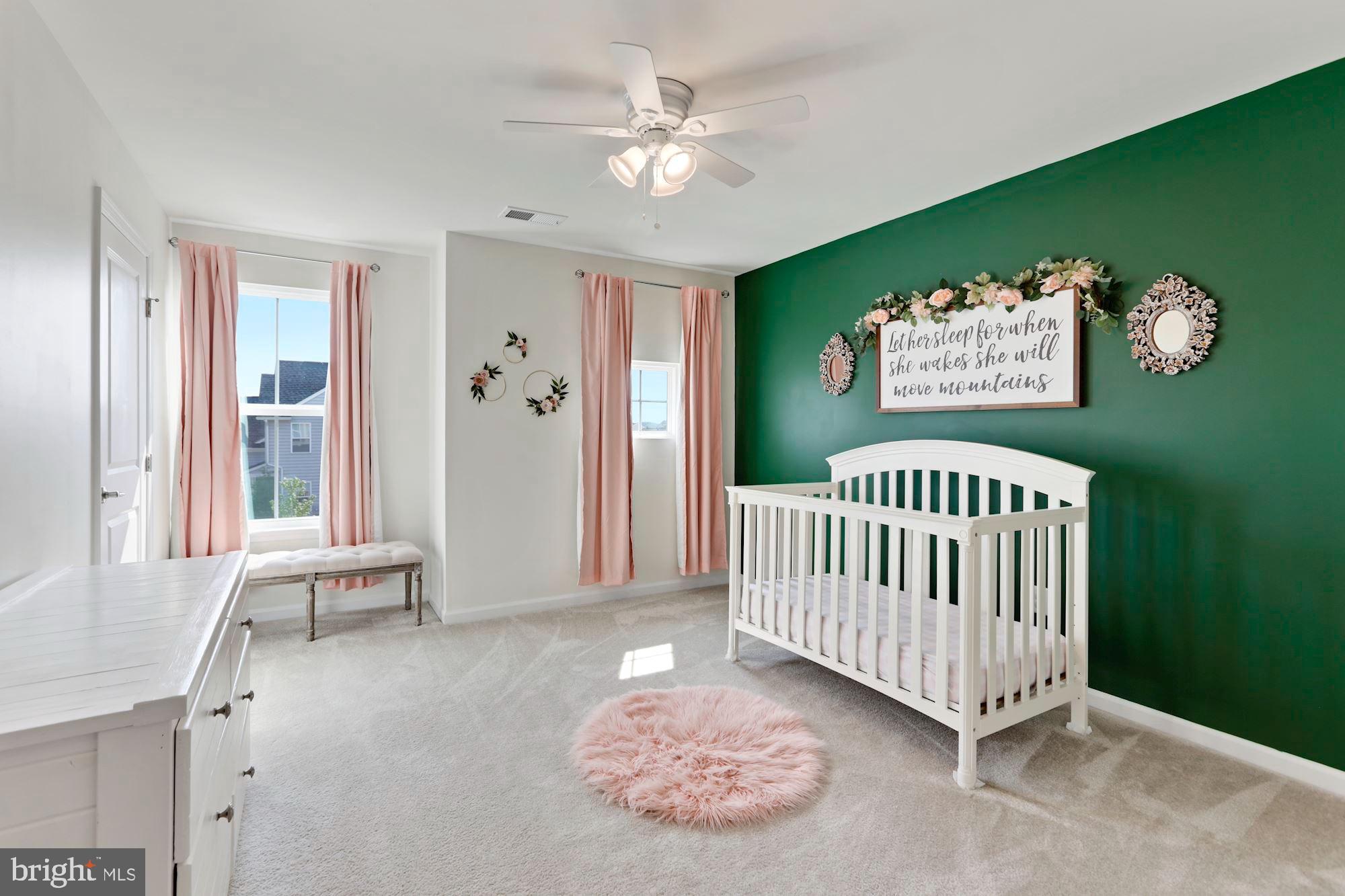 LOVETTSVILLE TOWN CENTER - Residential