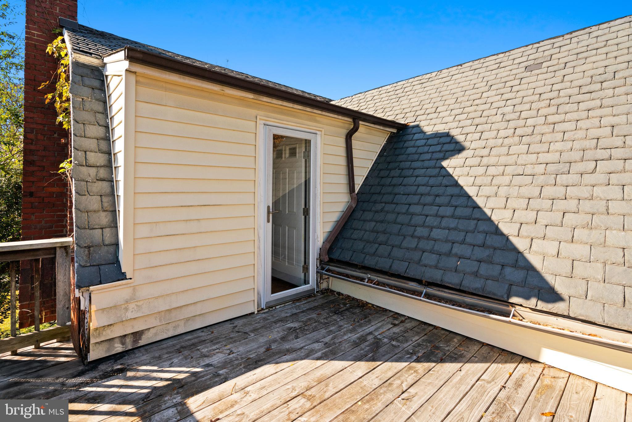 YORKTOWN VILLAGE - Residential